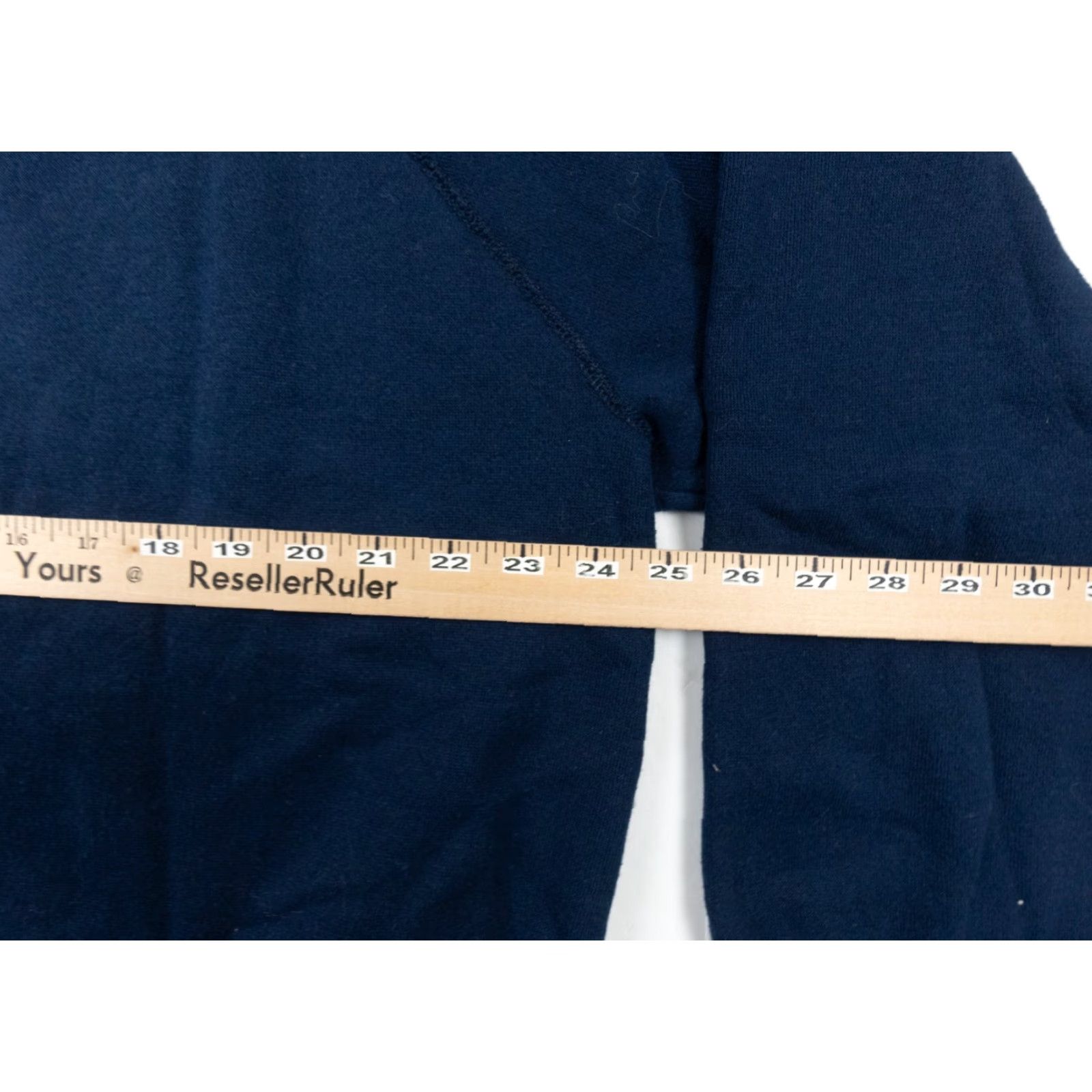 Vintage VINTAGE Club Sweats Sweatshirt Adult 2XL Blue 90s Raglan Crew Neck Size US XXL / EU 58 / 5 - 7 Thumbnail
