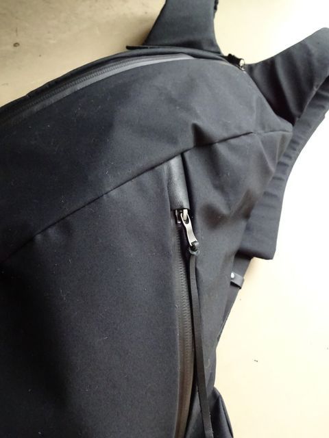 The Viridi-anne 15SS Waterproof 3-Layer Asymmetrical Backpack Size ONE SIZE - 5 Thumbnail