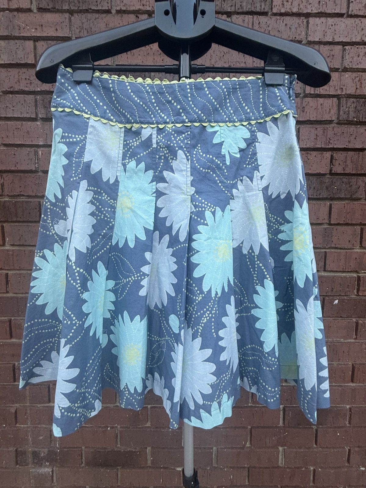 Liz Claiborne Liz Claiborne Blue Floral Drop Waist Loose Pleated Skirt Size 27" / US 4 / IT 40 - 1 Thumbnail