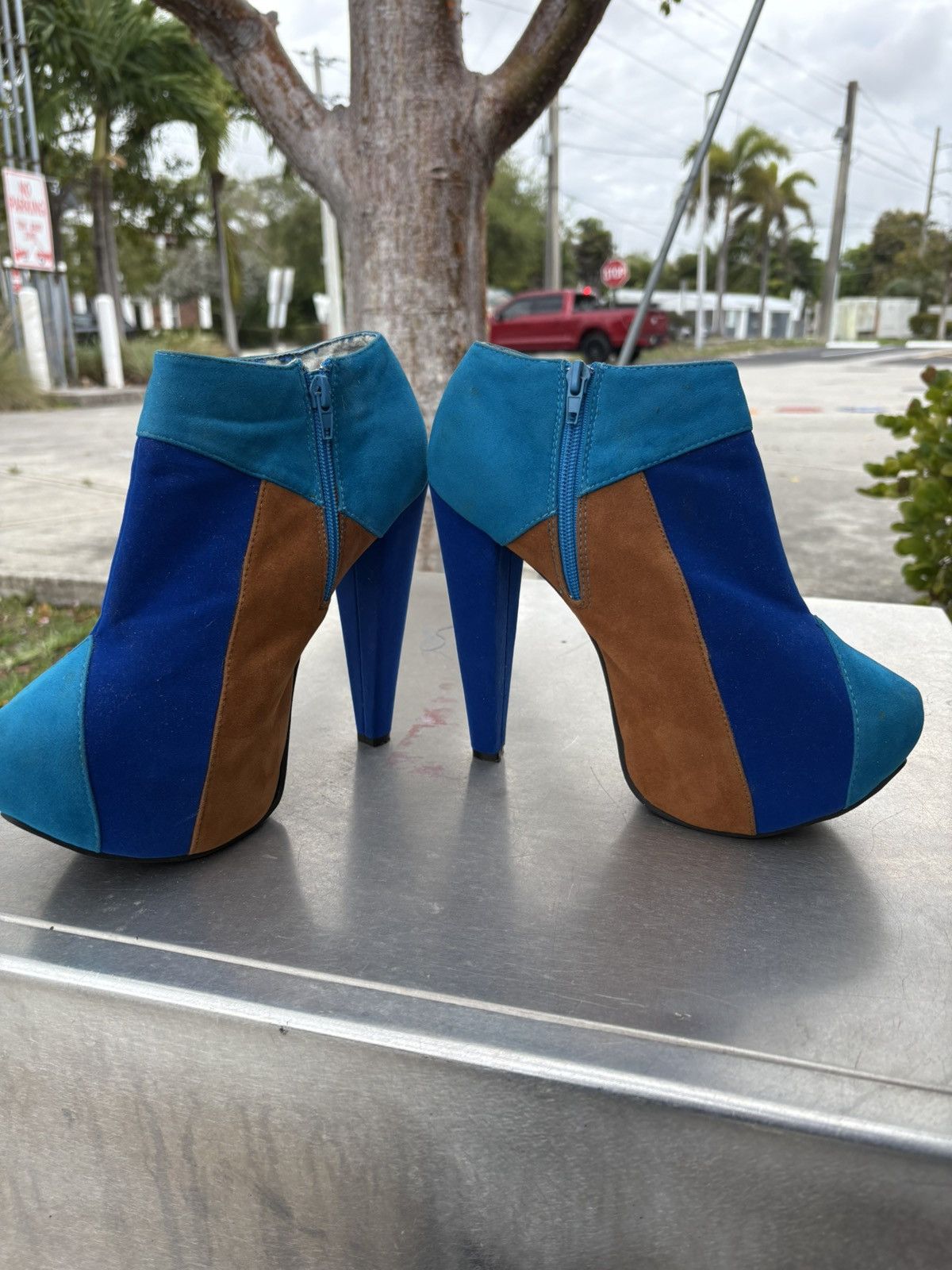 Other Platform Block Heel in BlueBrown Colorblock Suede SideZip 10 Size US 10 / IT 40 - 2 Thumbnail