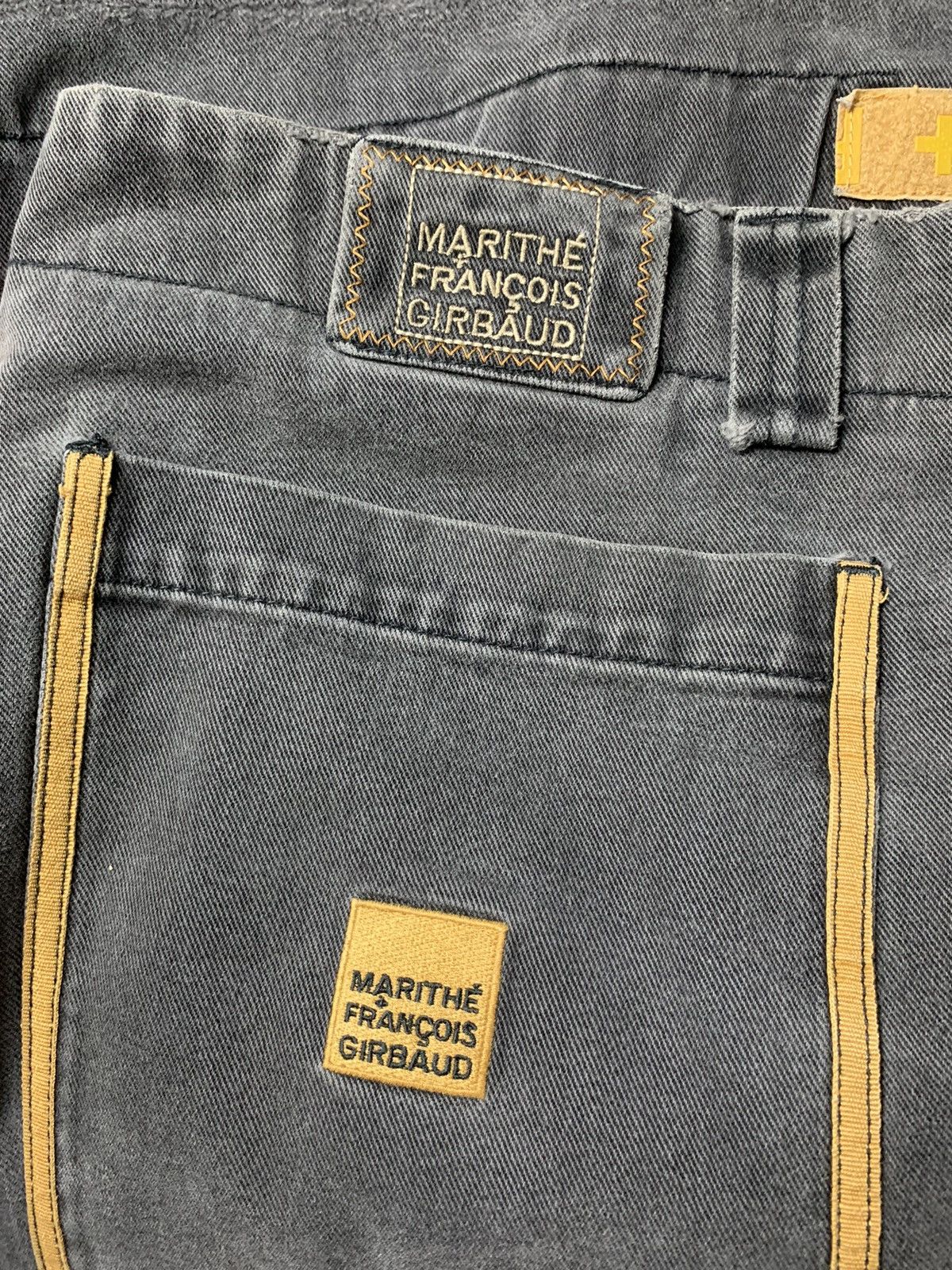 Marithe + Francois Girbaud 2000s Marithe Francois Girbaud Shuttle Tape Jorts Size US 43 - 13 Thumbnail
