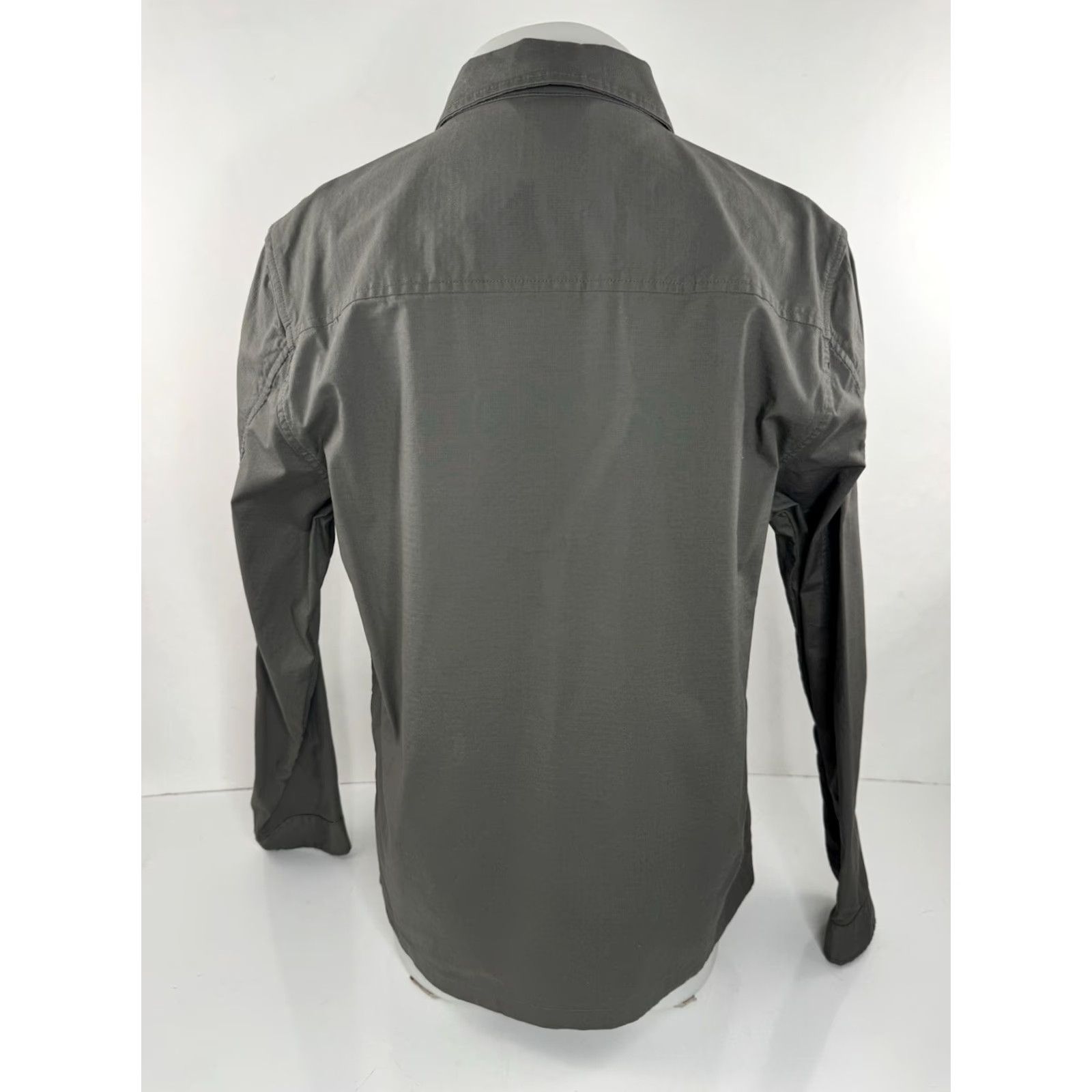 Vuori VUORI - Lightweight Mens L Rip Stop Jacket - Oregano, Cotton Blend, Regular, - Jacket Size US L / EU 52-54 / 3 - 4 Thumbnail