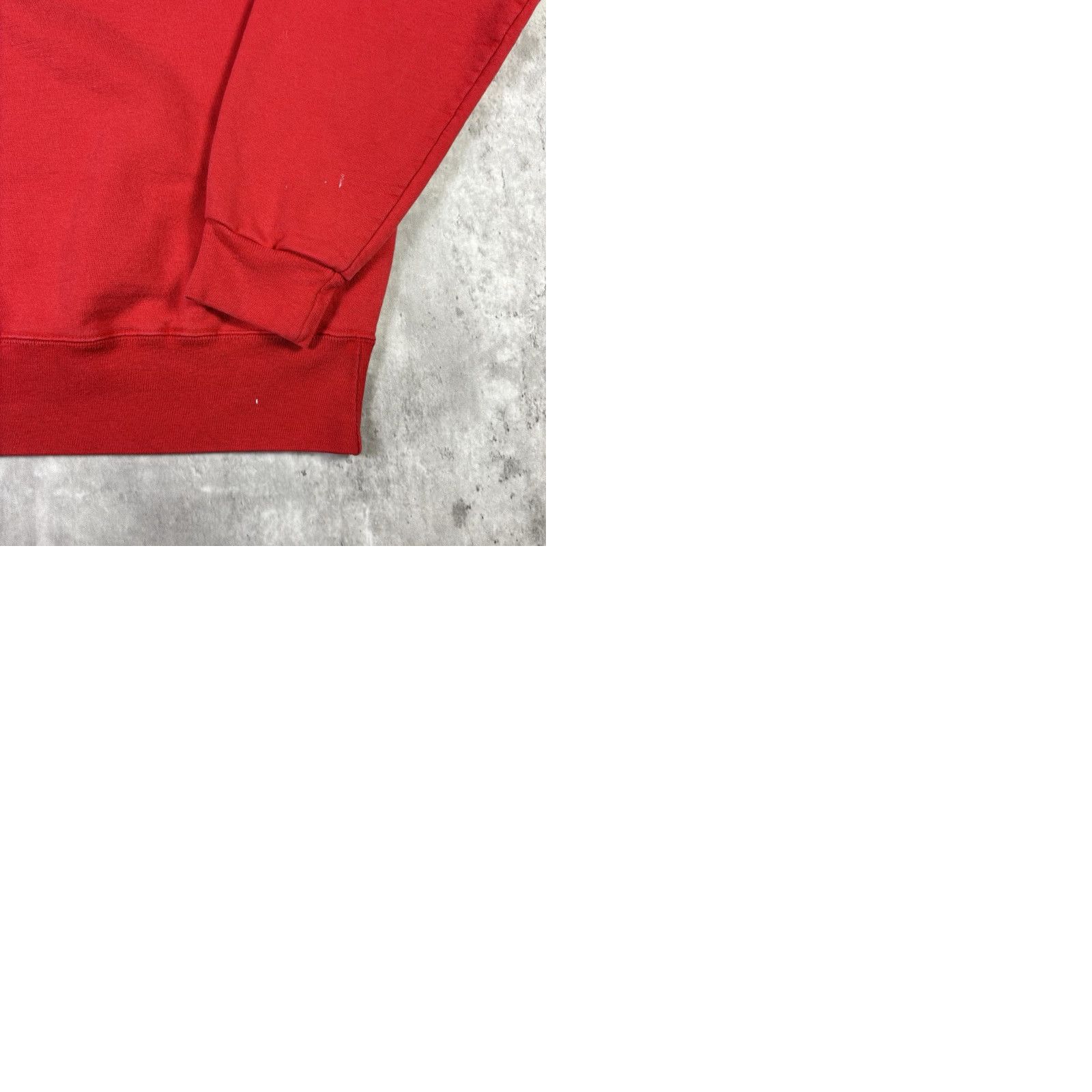 Champion VINTAGE Champion Sweatshirt Red Embroidered Logo Crewneck 90s Adult Large Blue Cotton Fleece Reversible Pullover Regular Size L Mens Gold? Size US L / EU 52-54 / 3 - 9 Thumbnail