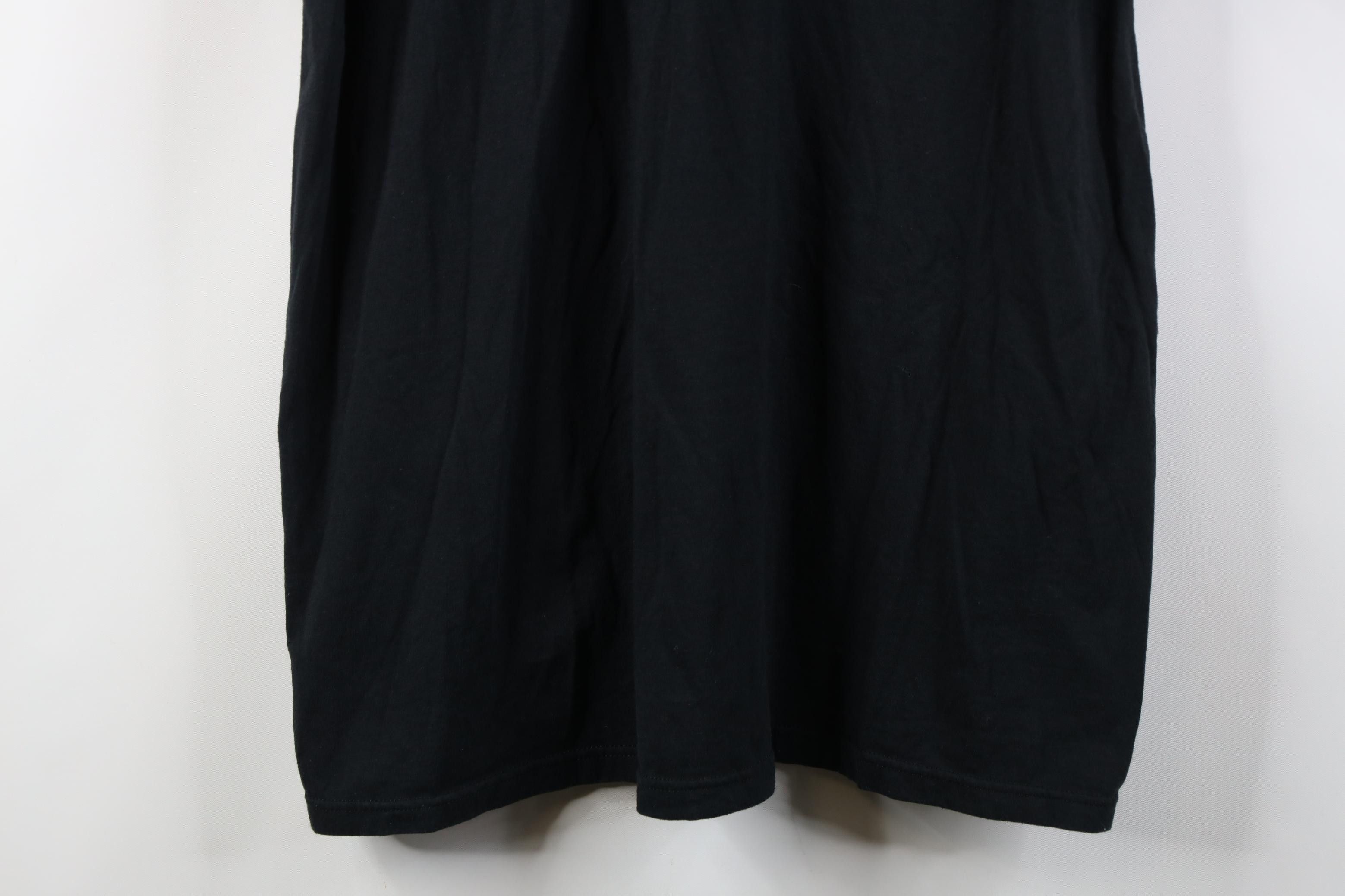 Vintage Vintage 90s Streetwear Pocket Short Sleeve T-Shirt Black Size US XXL / EU 58 / 5 - 3 Thumbnail