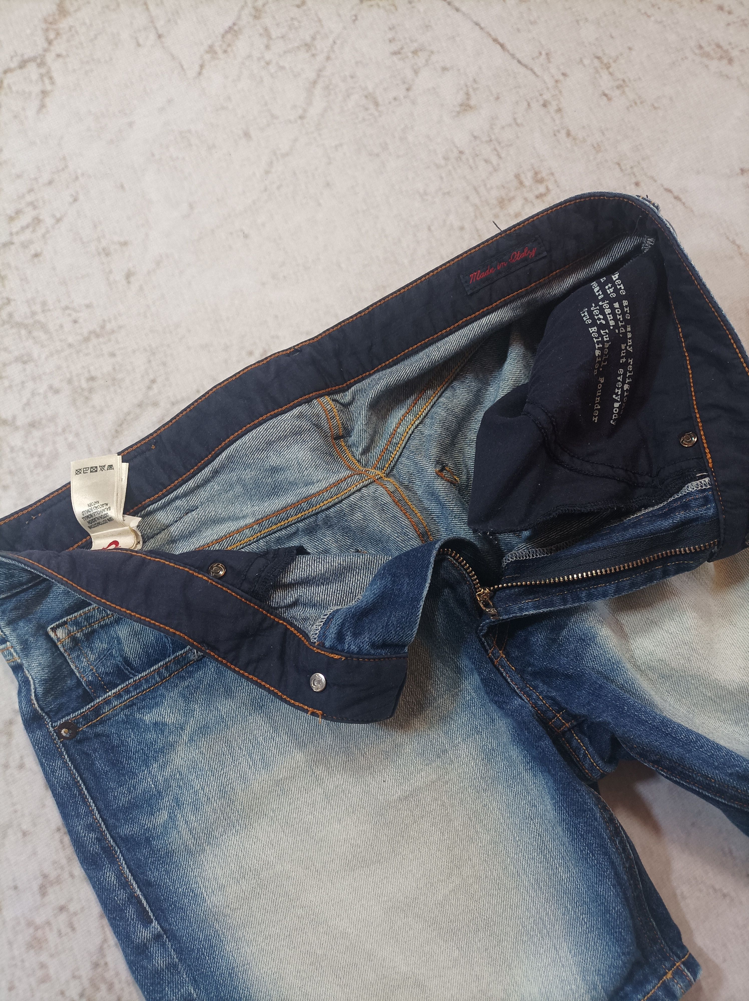 Japanese Brand True Religion Vintage Denim Shorts Men 27 Blue Light Wash Size US 27 - 3 Thumbnail