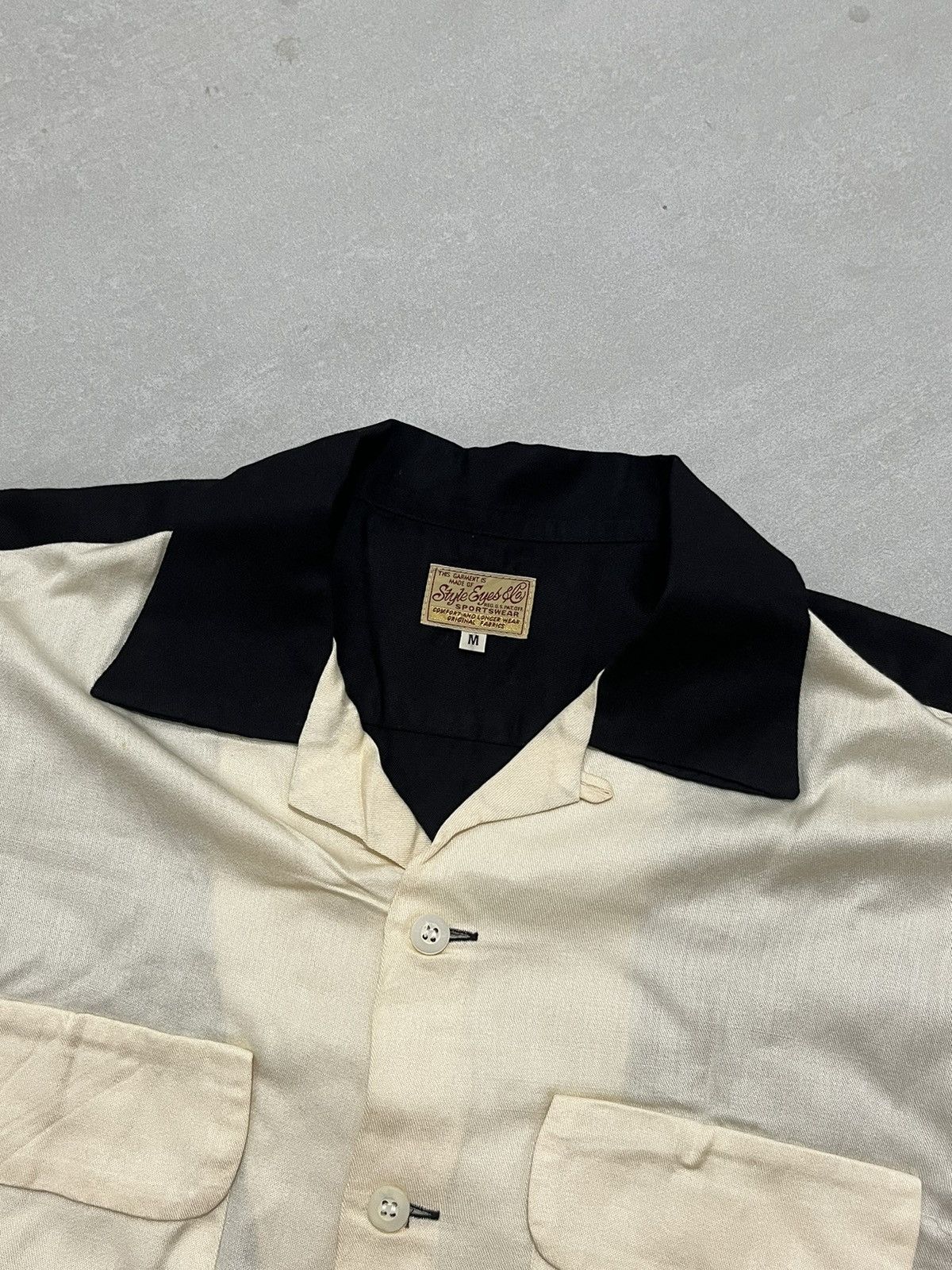 Toyo Enterprises Style eyes & co sportswear rayon bowling shirt two tone Size US M / EU 48-50 / 2 - 10 Thumbnail
