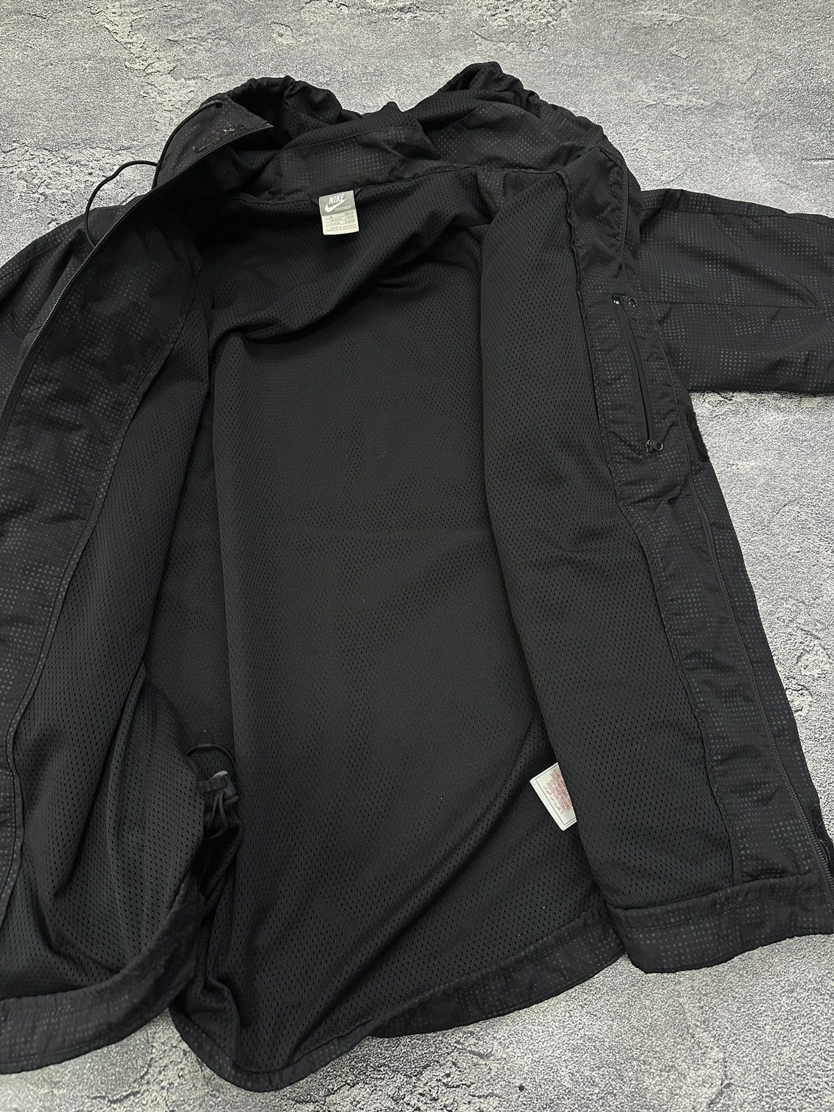 Nike Vintage Nike 00’s Black Nylon Drill Gorpcore Hood Jacket XL Size US XL / EU 56 / 4 - 15 Thumbnail