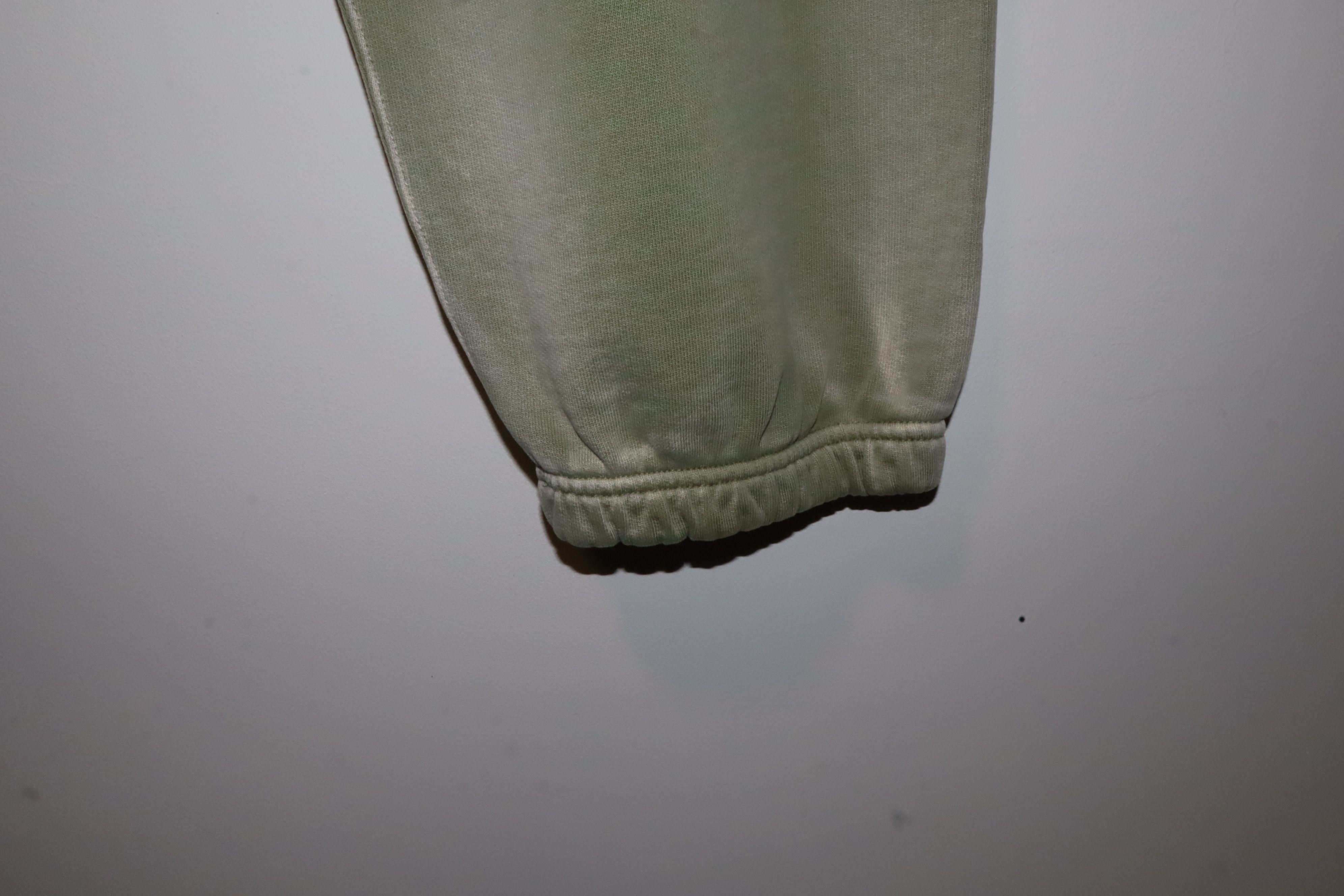 Supreme Washed effect logo sweatpants Size US 32 / EU 48 - 8 Thumbnail