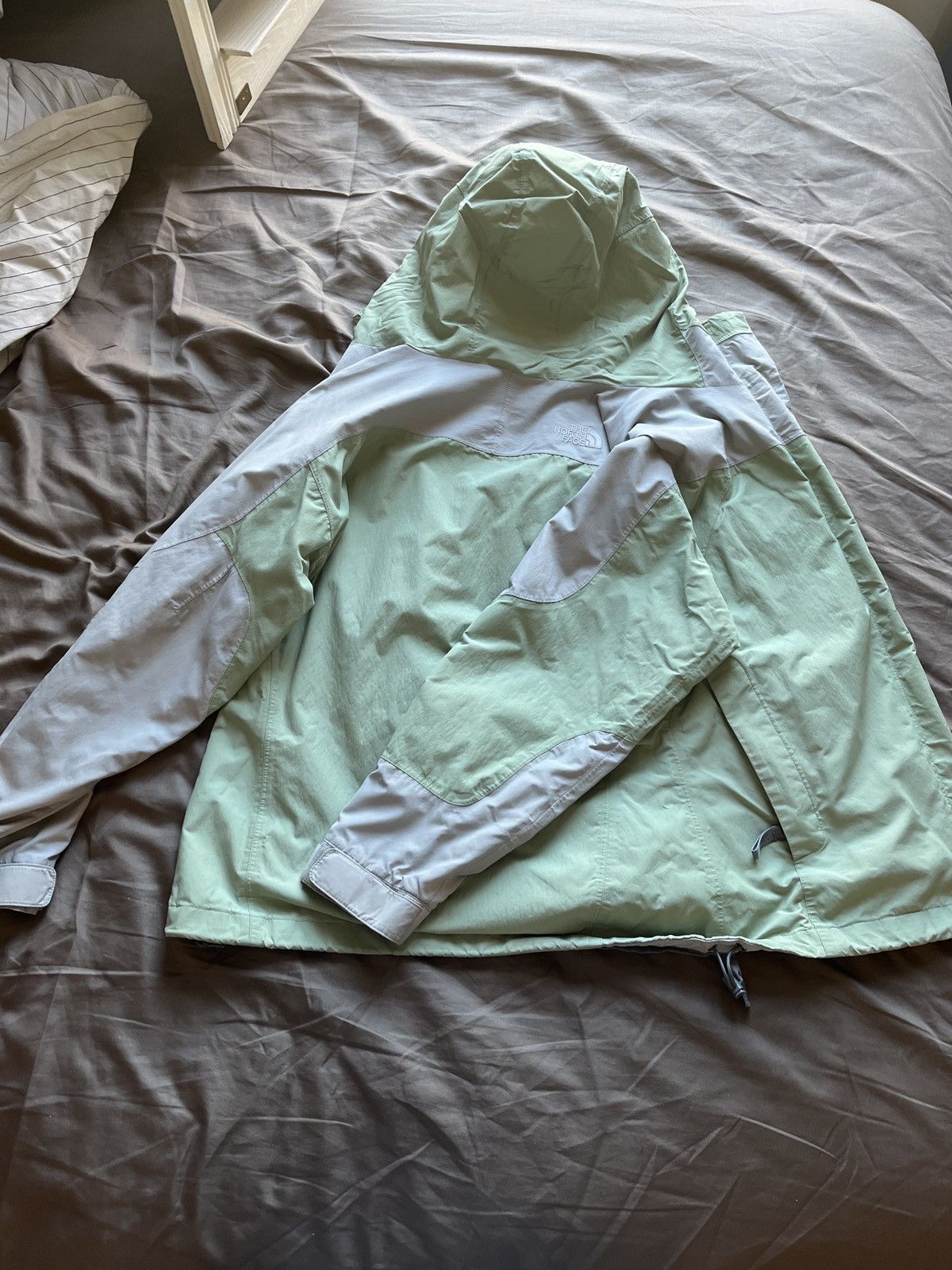The North Face × Vintage Green and grey vintage north face jacket Size L / US 10 / IT 46 - 2 Thumbnail