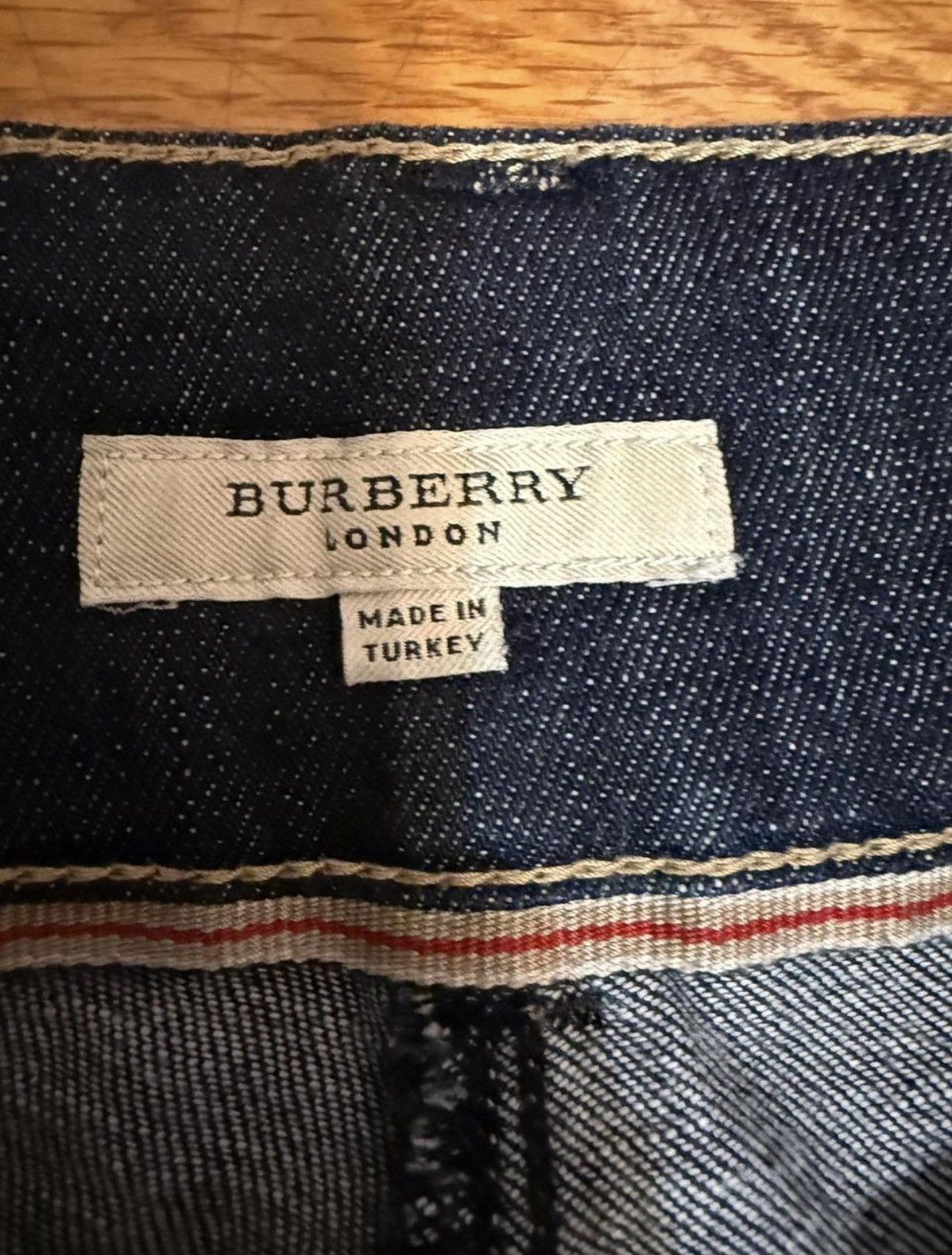 Burberry Burberry Capri Jeans Size 26" / US 2 / IT 38 - 3 Thumbnail
