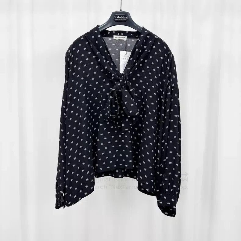 Balenciaga Balenciaga Double B all-over print silk scarf shirt Size XXS / US 00 / IT 34 - 1 Thumbnail