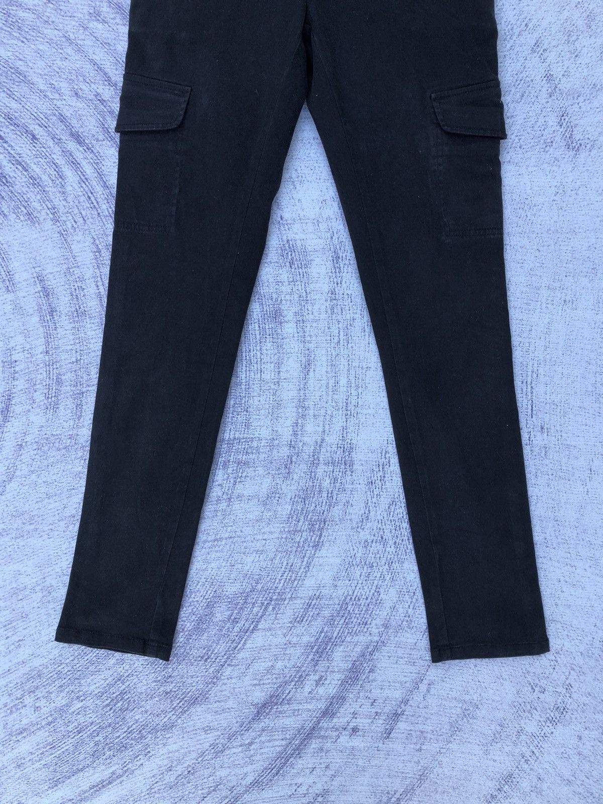 Japanese Brand Black Trousers Cargo Pants Skinny Fit Multipocket Size US 28 / EU 44 - 3 Thumbnail