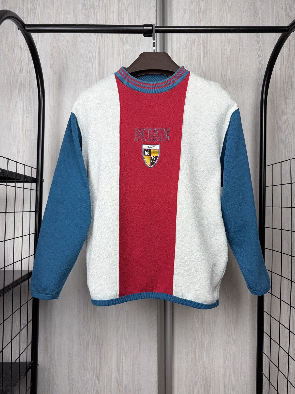 Nike Nike vintage 90s big logo women’s sweatshirt colour blocked Size M / US 6-8 / IT 42-44 - 1 Thumbnail
