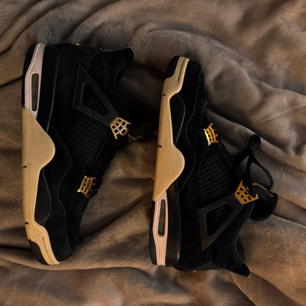Jordan Brand AIR JORDAN 4 RETRO ROYALTY Size US 10 / EU 43 - 2 Thumbnail