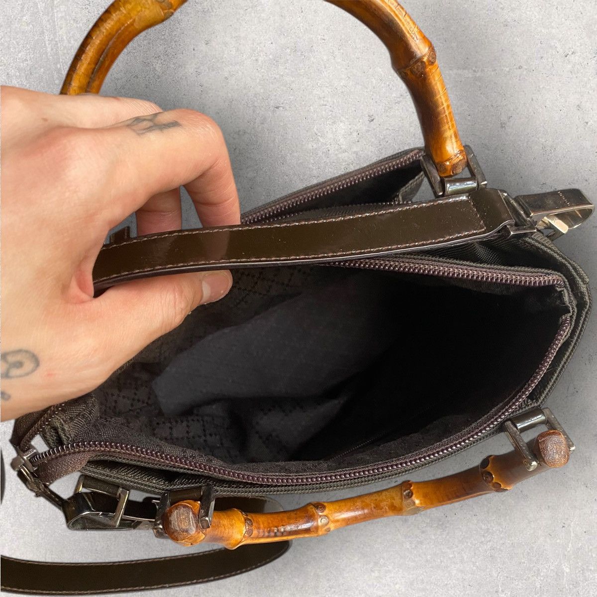 Gucci Vintage Gucci Bamboo Canvas Shoulder Bag Size ONE SIZE - 5 Thumbnail