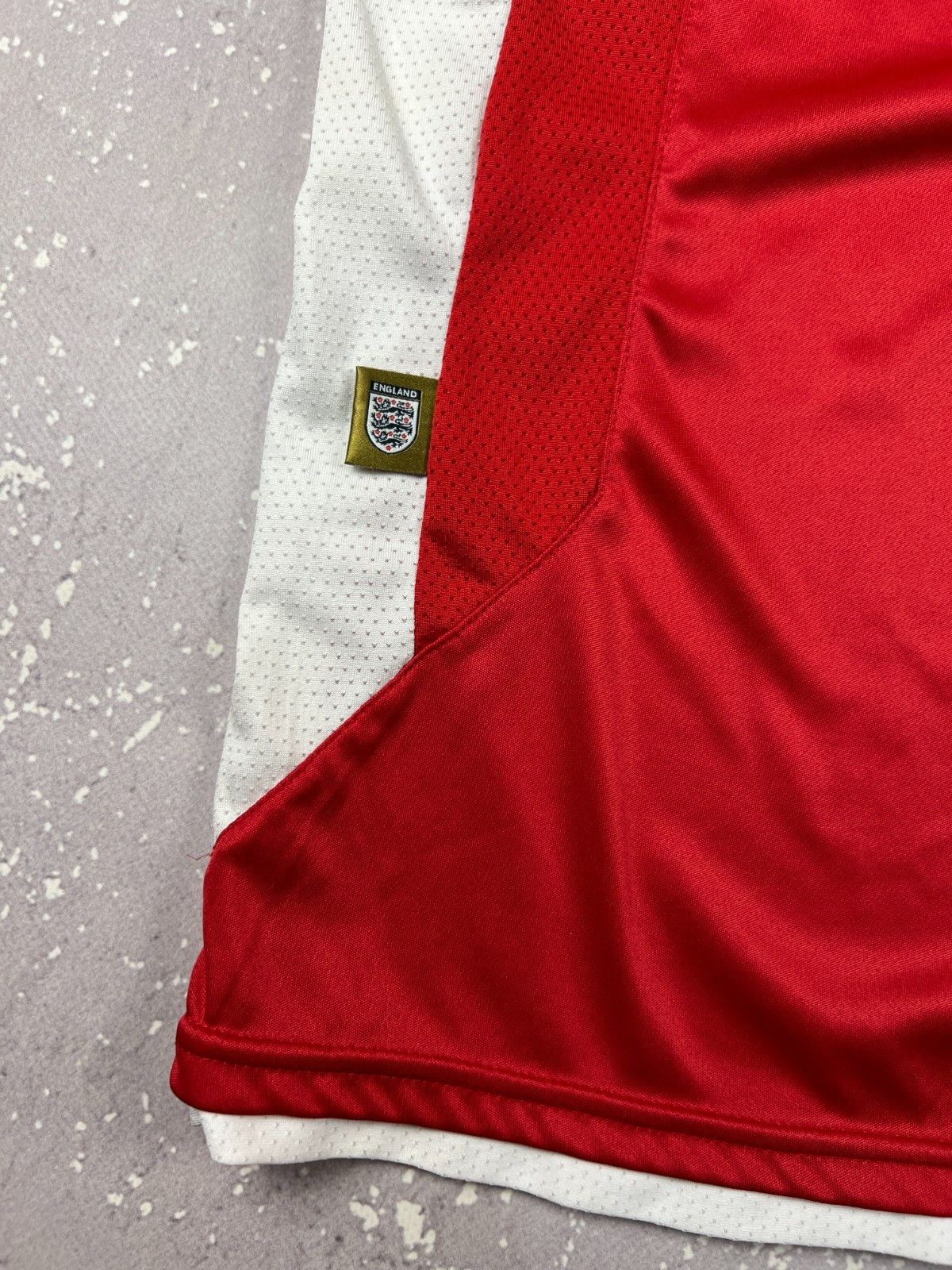 Umbro 2006/2007 Umbro Team England Training Zip Polo Shirt Jersey Size US XXL / EU 58 / 5 - 3 Thumbnail