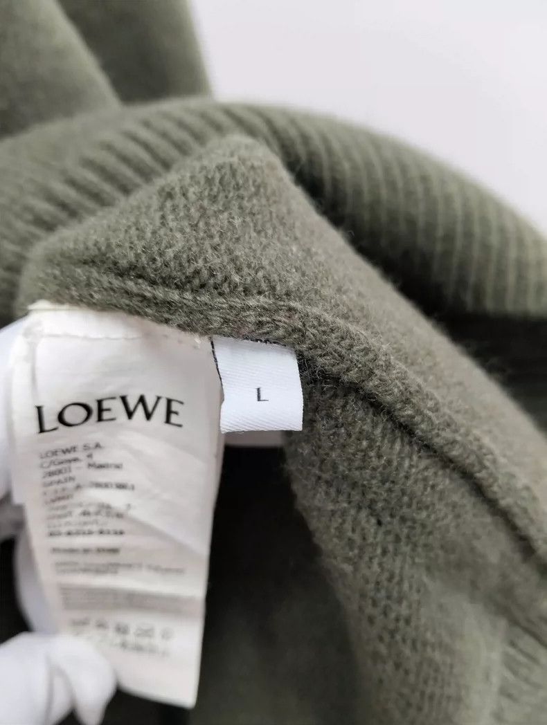 Loewe LOEWE A wool turtleneck sweater Size L / US 10 / IT 46 - 5 Thumbnail