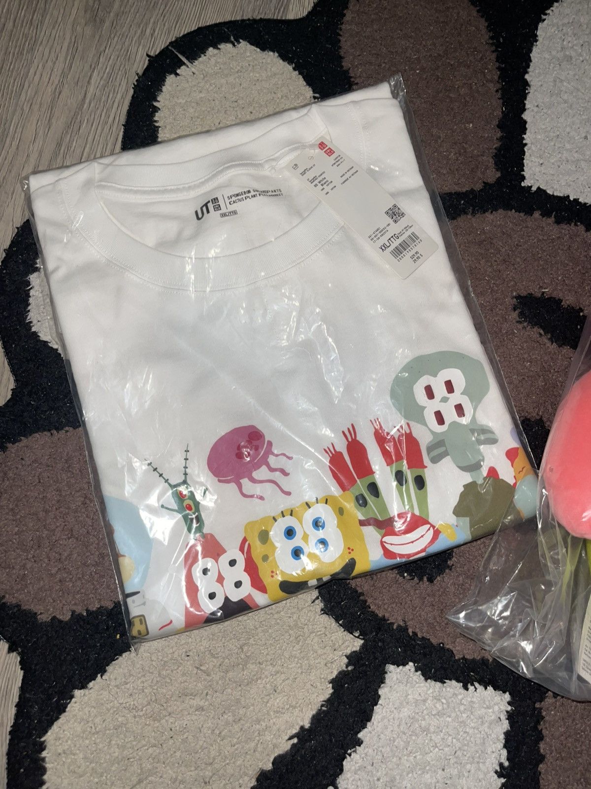 Cactus Plant Flea Market × Uniqlo CPFM x UNIQLO SppngeBob T-Shirt Size US XXL / EU 58 / 5 - 3 Thumbnail
