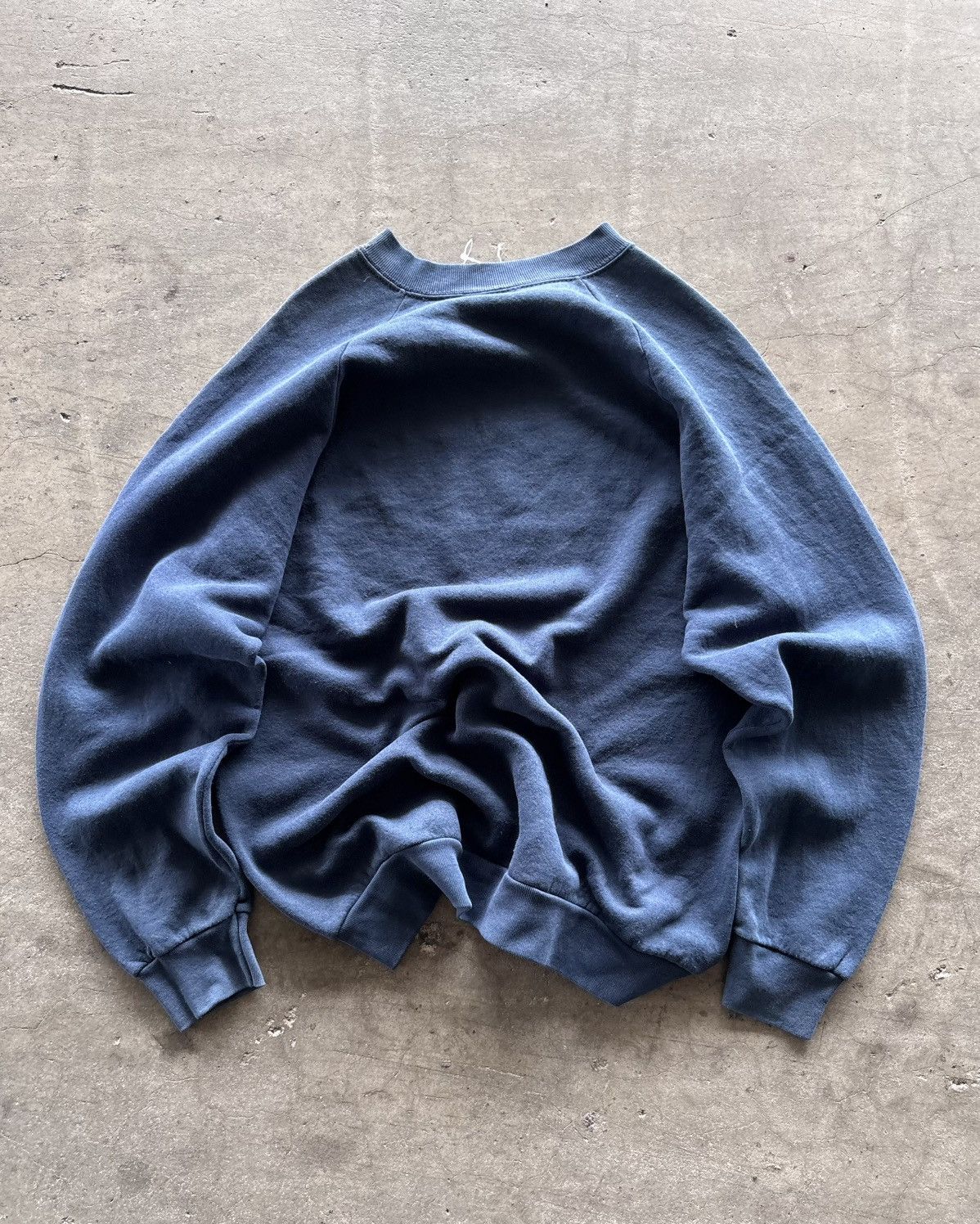 Fruit Of The Loom 90s USA Fruit Of The Loom Navy Crewneck Size US M / EU 48-50 / 2 - 7 Thumbnail
