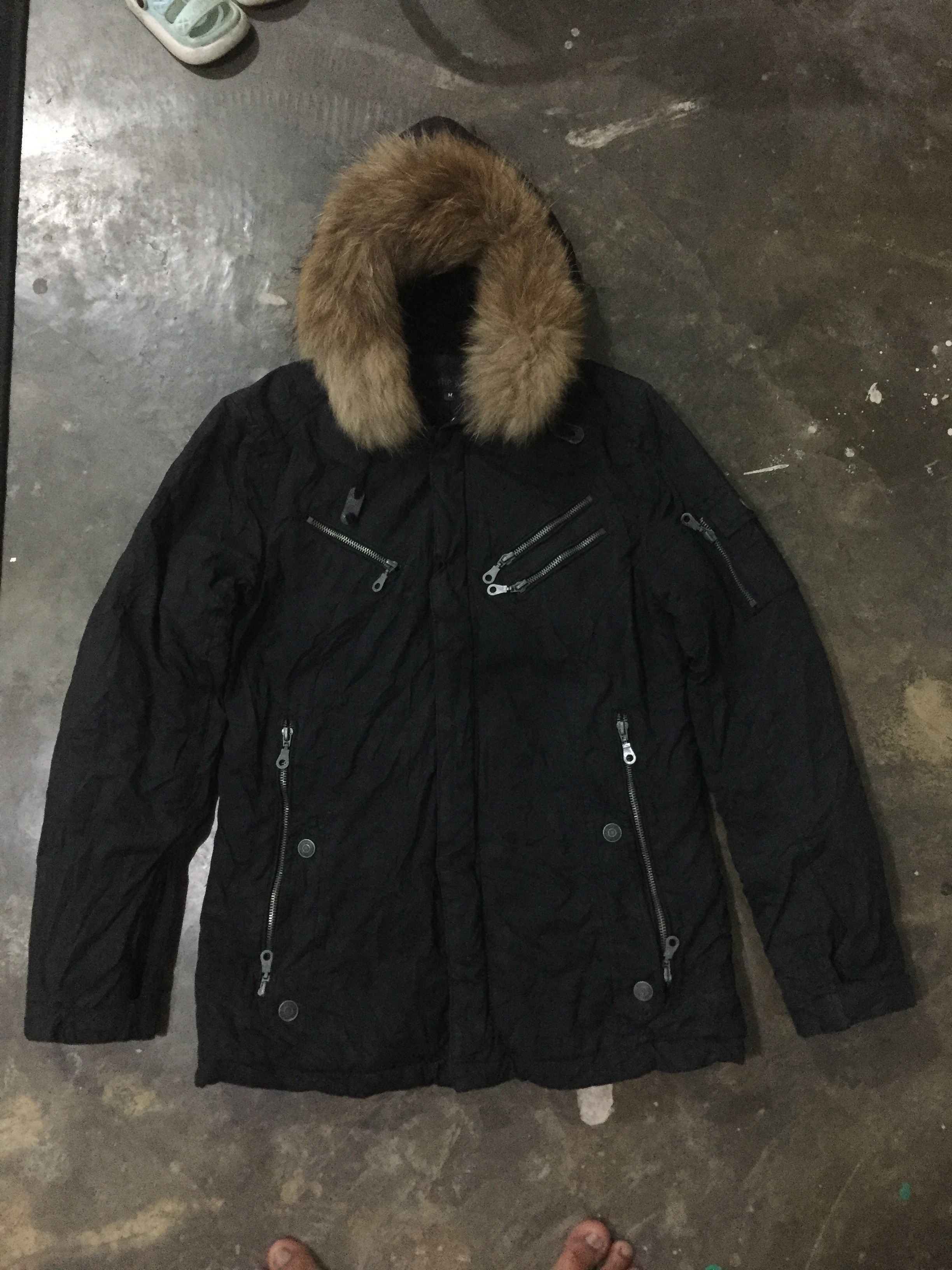 In The Attic In the attic fur jacket Size US M / EU 48-50 / 2 - 1 Thumbnail