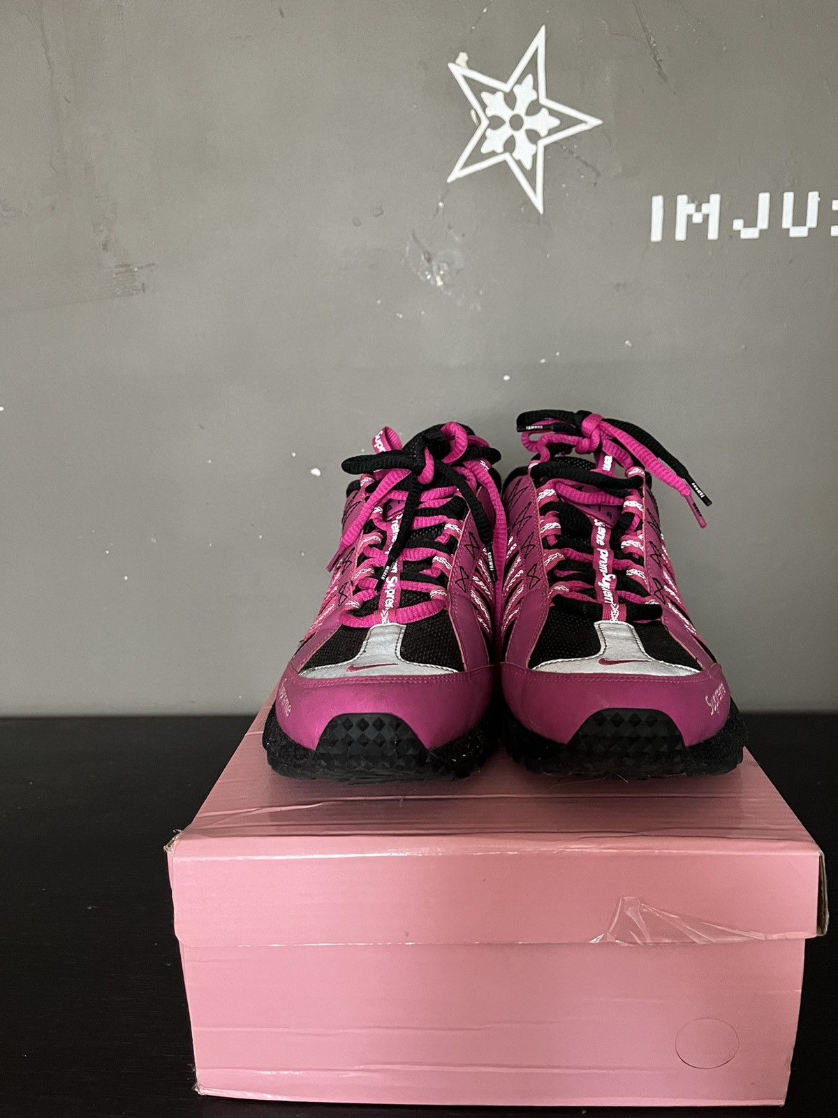 Supreme Supreme x Nike Air Humara 17 Size US 10 / EU 43 - 3 Thumbnail
