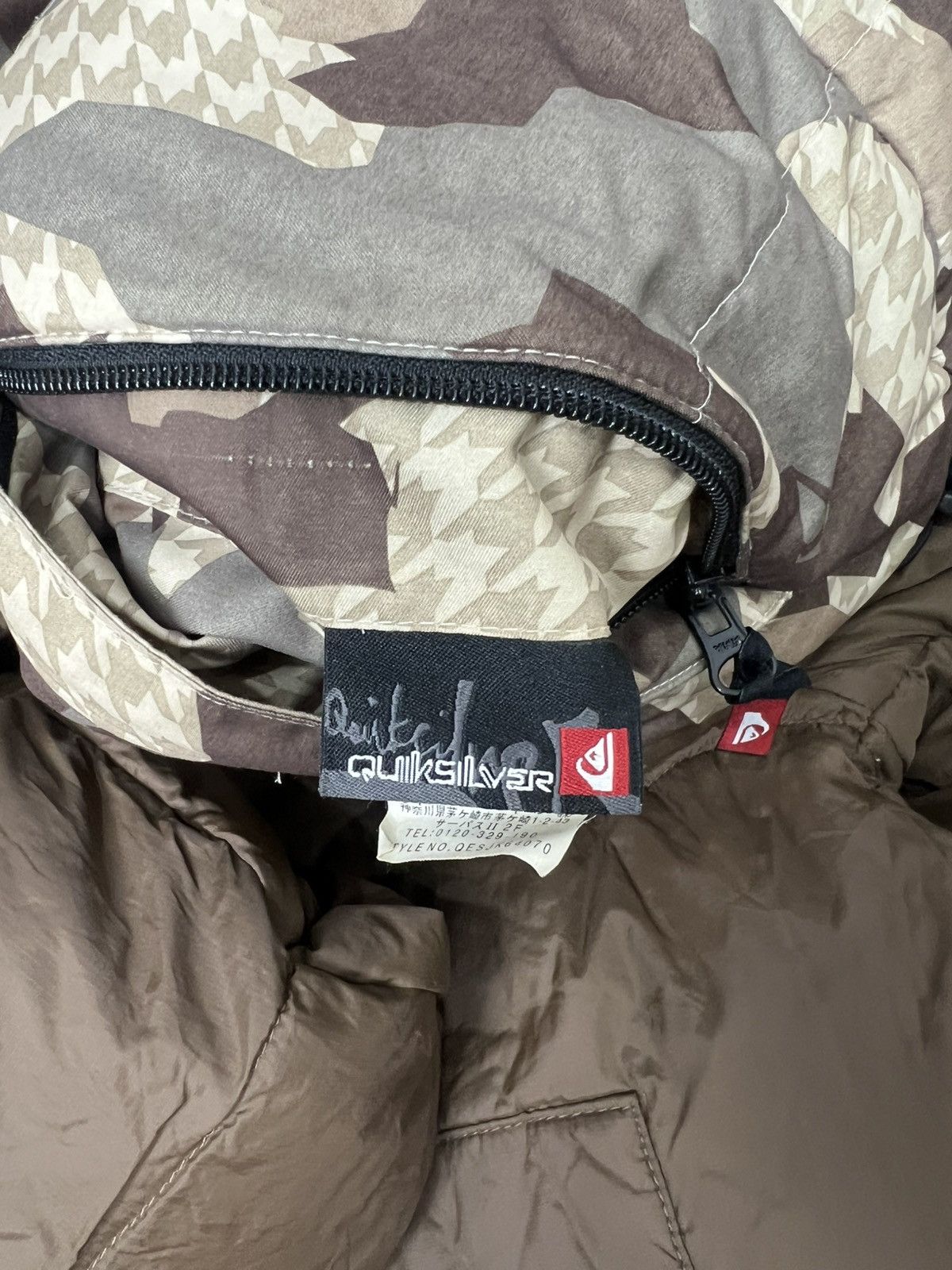 Quicksilver Vintage Quiksilver Japan Reversible Puffer Jacket Size US L / EU 52-54 / 3 - 15 Thumbnail