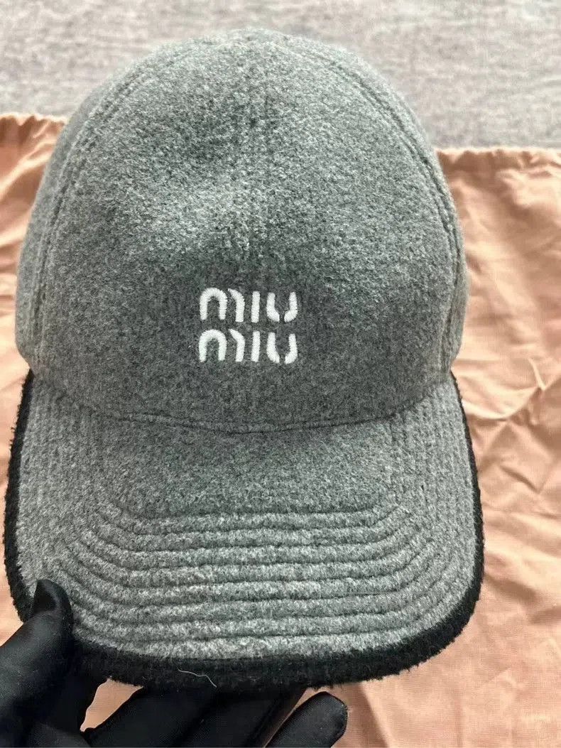 Miu Miu Miumiu Gray Fleece Hat Size M Brand New. Size ONE SIZE - 2 Thumbnail