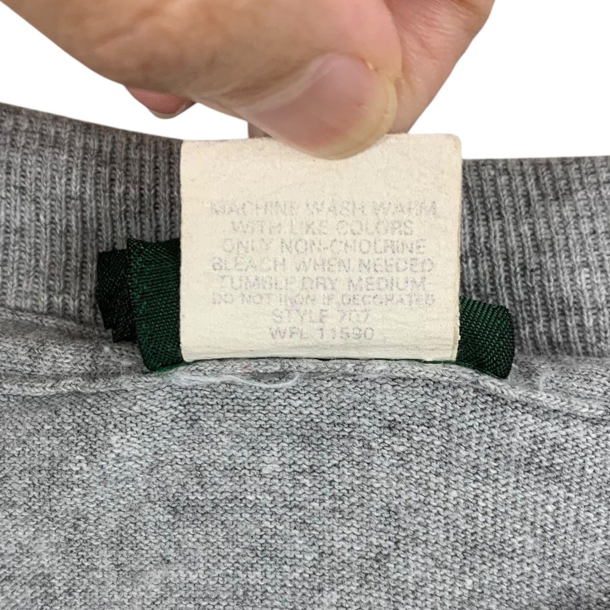 Other Vintage MV SPORT UNCG Grey Long Sleeve Tee Shirt Size M / US 6-8 / IT 42-44 - 7 Thumbnail