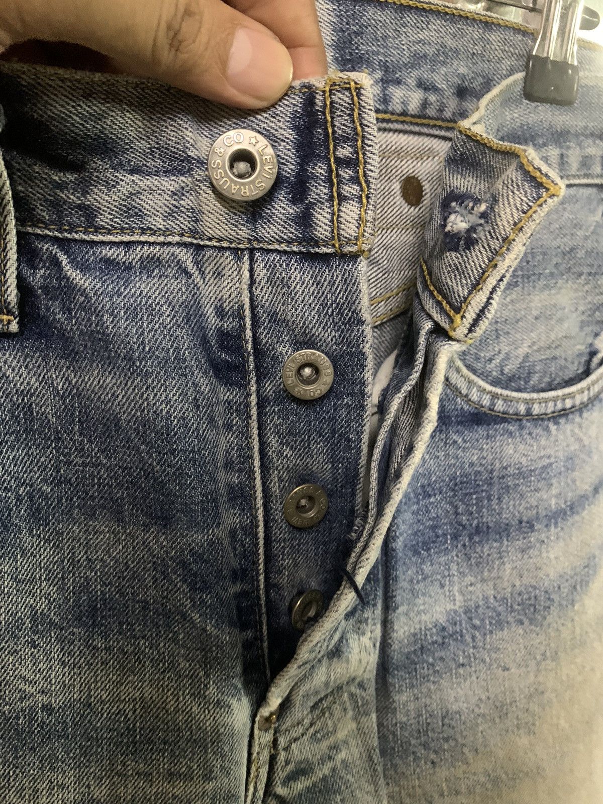 Japanese Brand × Levi's Vintage Clothing × Vintage Vintage Levi’s Big E Distressed Size US 27 - 7 Thumbnail