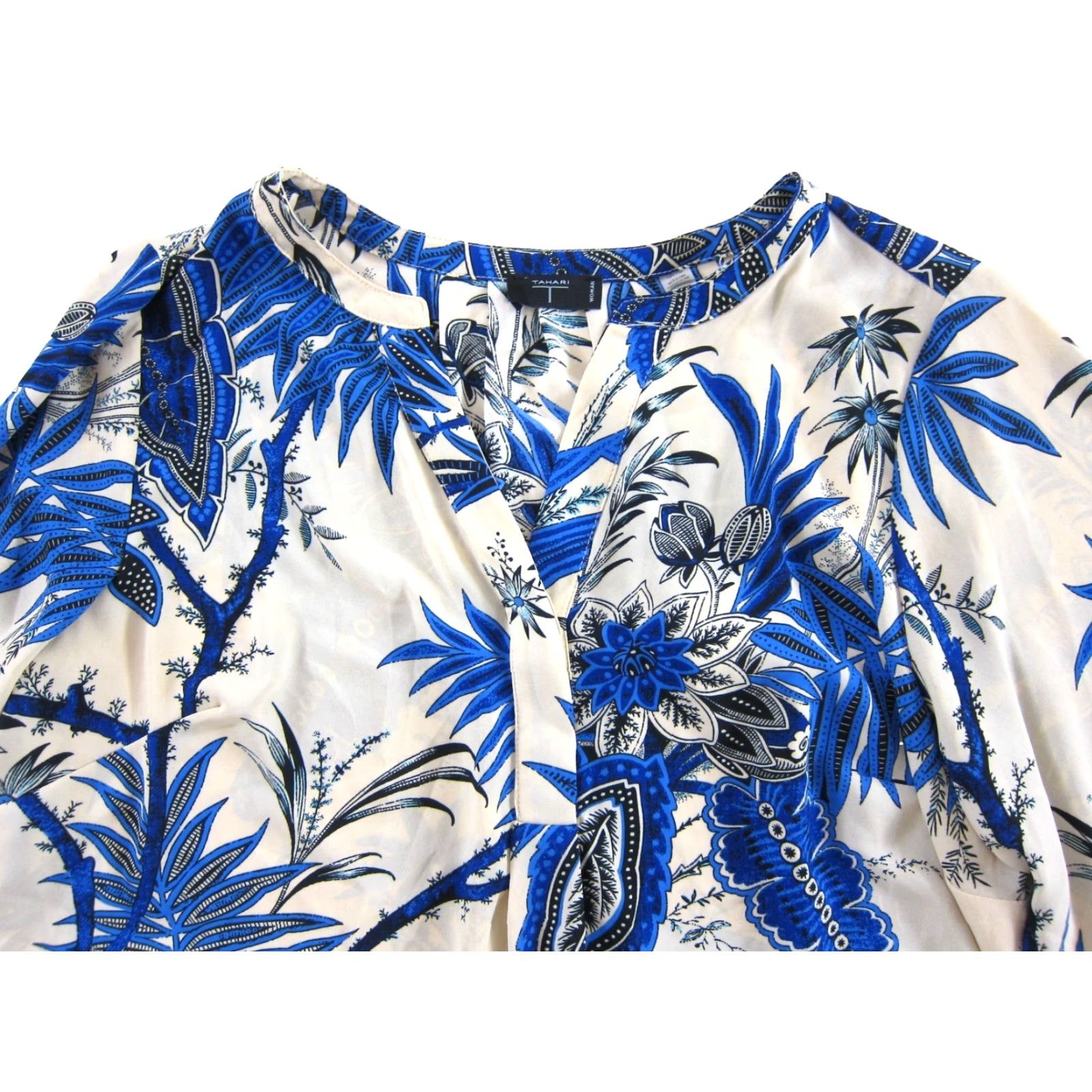 Vintage Tahari Blouse 1X Womens Floral V-Neck Long Sleeve Tunic Blue Ivory Black Size XL / US 12-14 / IT 48-50 - 4 Thumbnail
