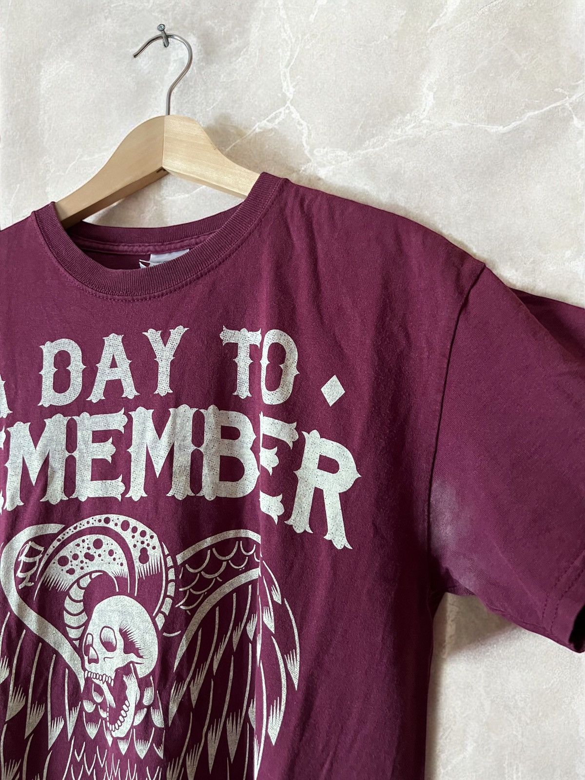 Band Tees × Vintage A DAY TO REMEMBER Vintage 00s Band tee T shirt heavy metal Size US M / EU 48-50 / 2 - 3 Thumbnail