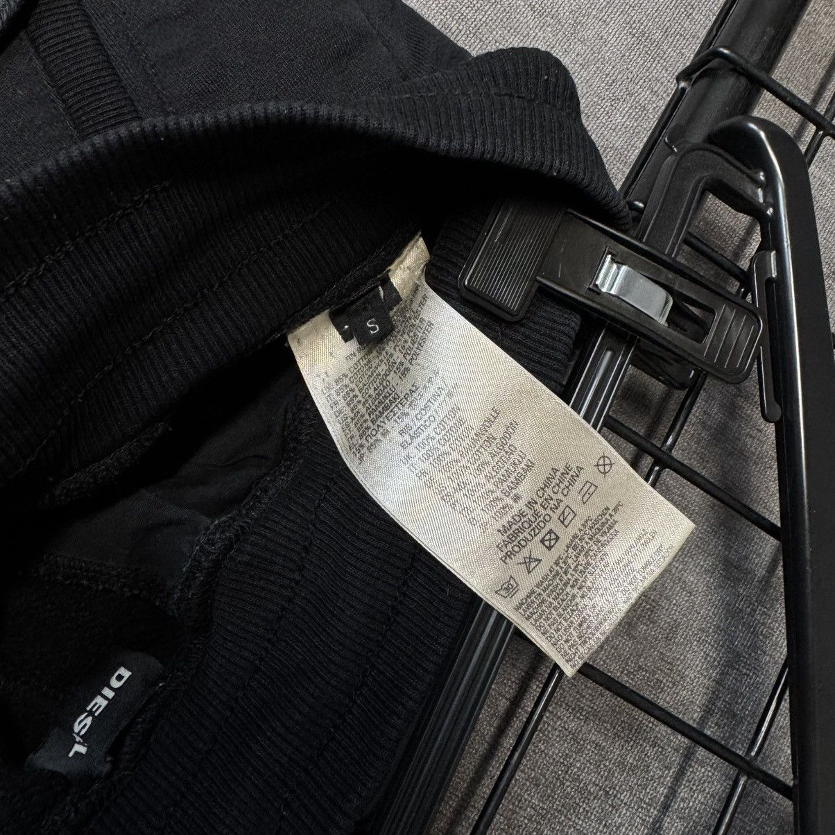 Diesel × Japanese Brand Vintage Diesel Pants Cotton Sweatpants baggy black opium Size US 30 / EU 46 - 6 Thumbnail