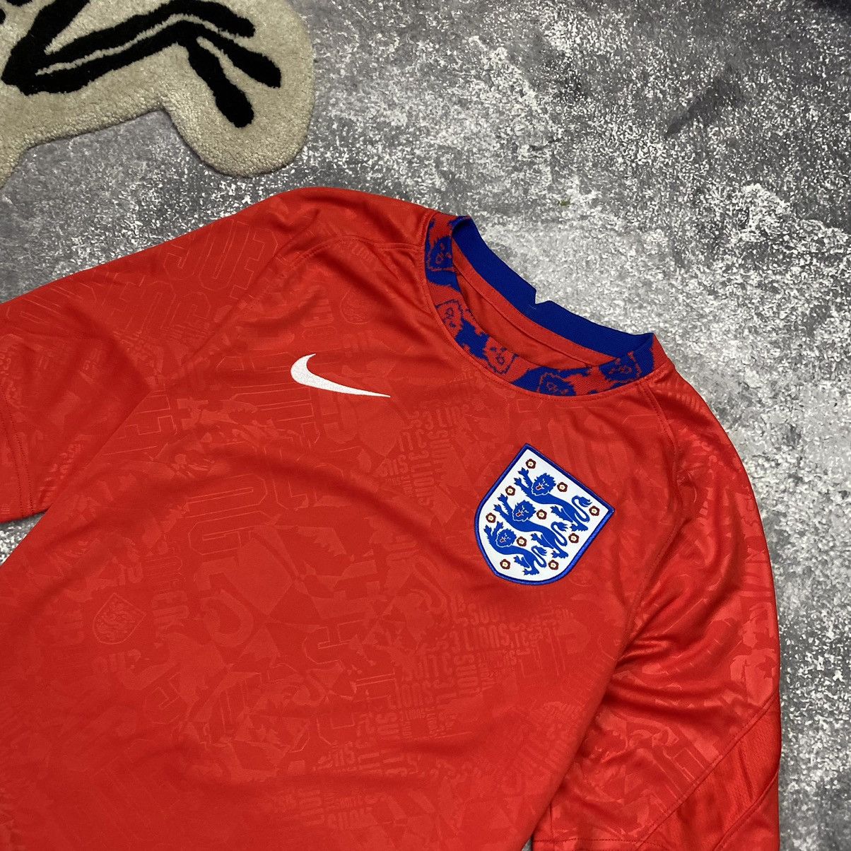 Nike Men’s Nike FC England National Soccer jersey Size US S / EU 44-46 / 1 - 2 Thumbnail