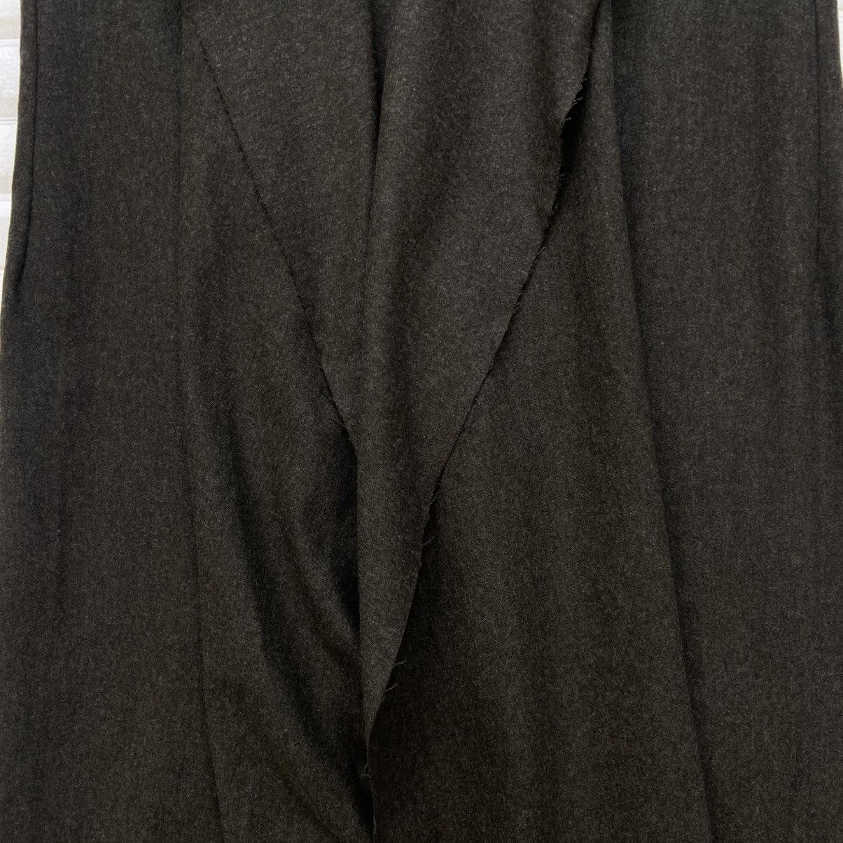 Dries Van Noten Sleeveless & Buttonless Distressed Wool Long Cardigan Coat Size XS / US 0-2 / IT 36-38 - 11 Thumbnail