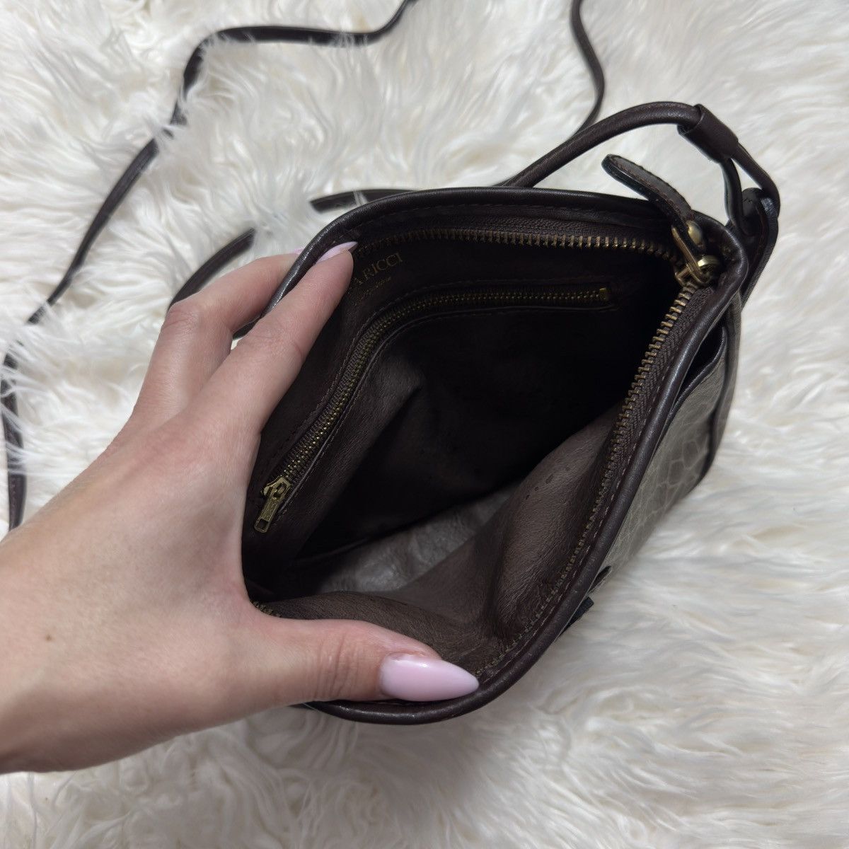 Nina Ricci Vintage Nina Ricci Brown Leather Crossbody Sling Bag Size ONE SIZE - 6 Thumbnail