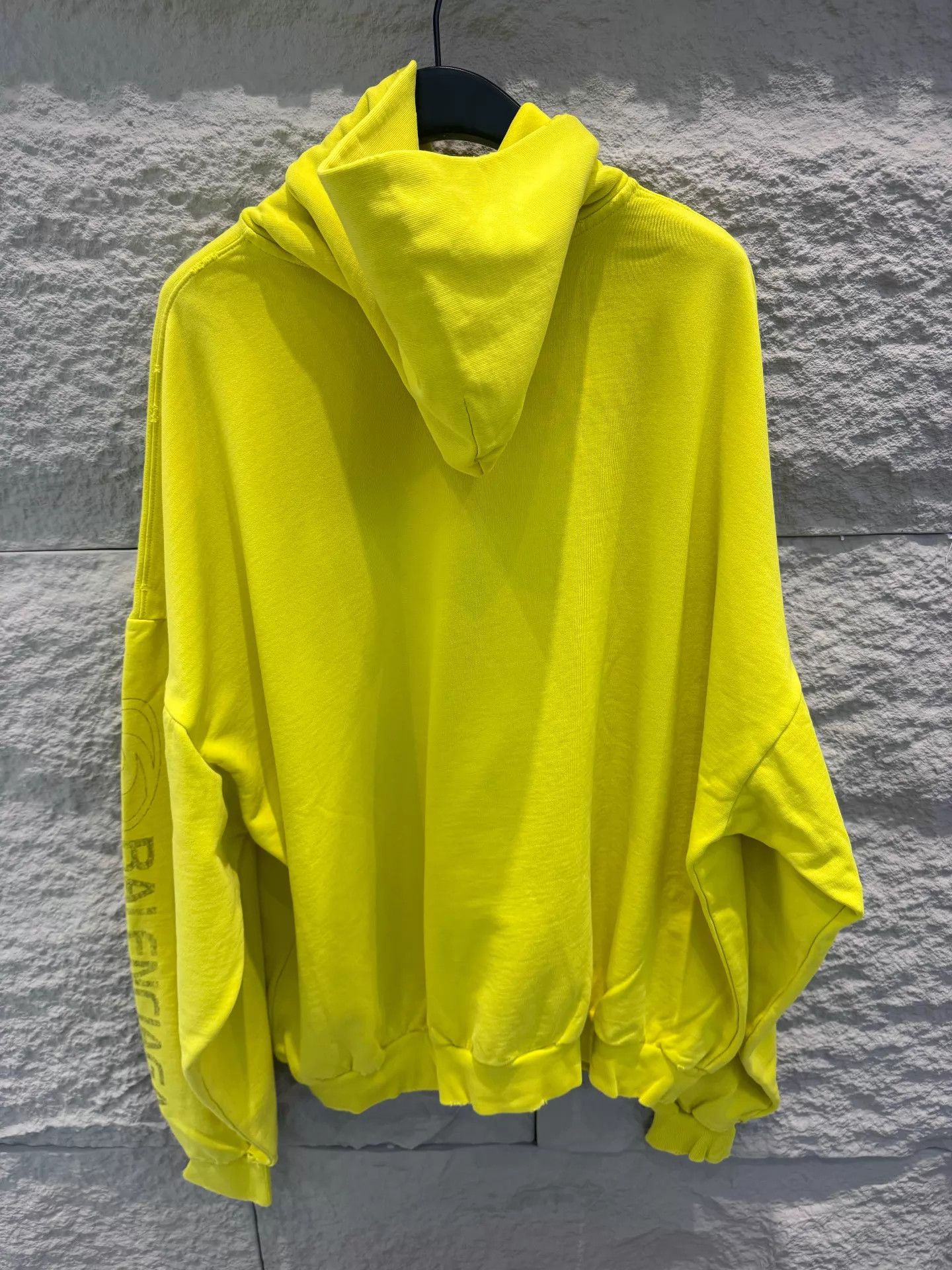 Balenciaga Balenciaga 2023 Bright Yellow Unisex Oversized Hoodie Size S / US 4 / IT 40 - 4 Thumbnail