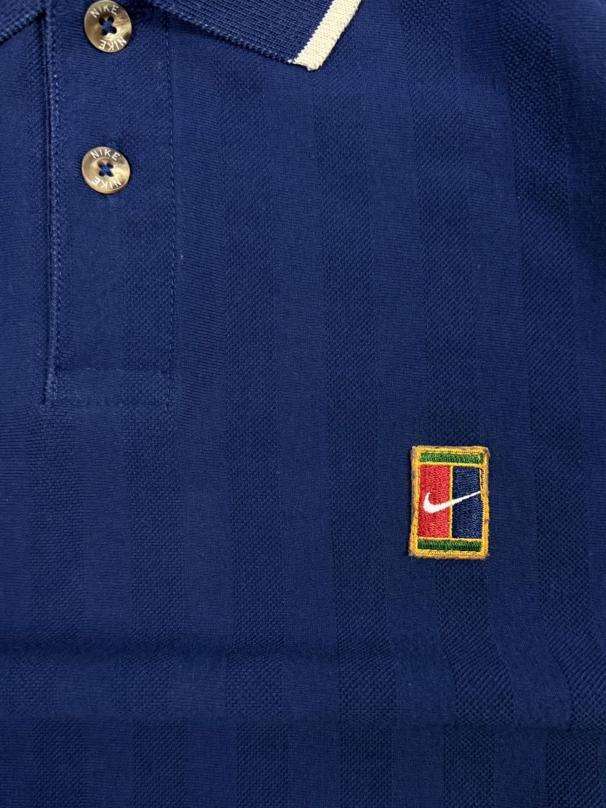 Nike 90s Nike Court Vintage Striped Polo Shirt Tee Tennis Blue Size US L / EU 52-54 / 3 - 8 Thumbnail