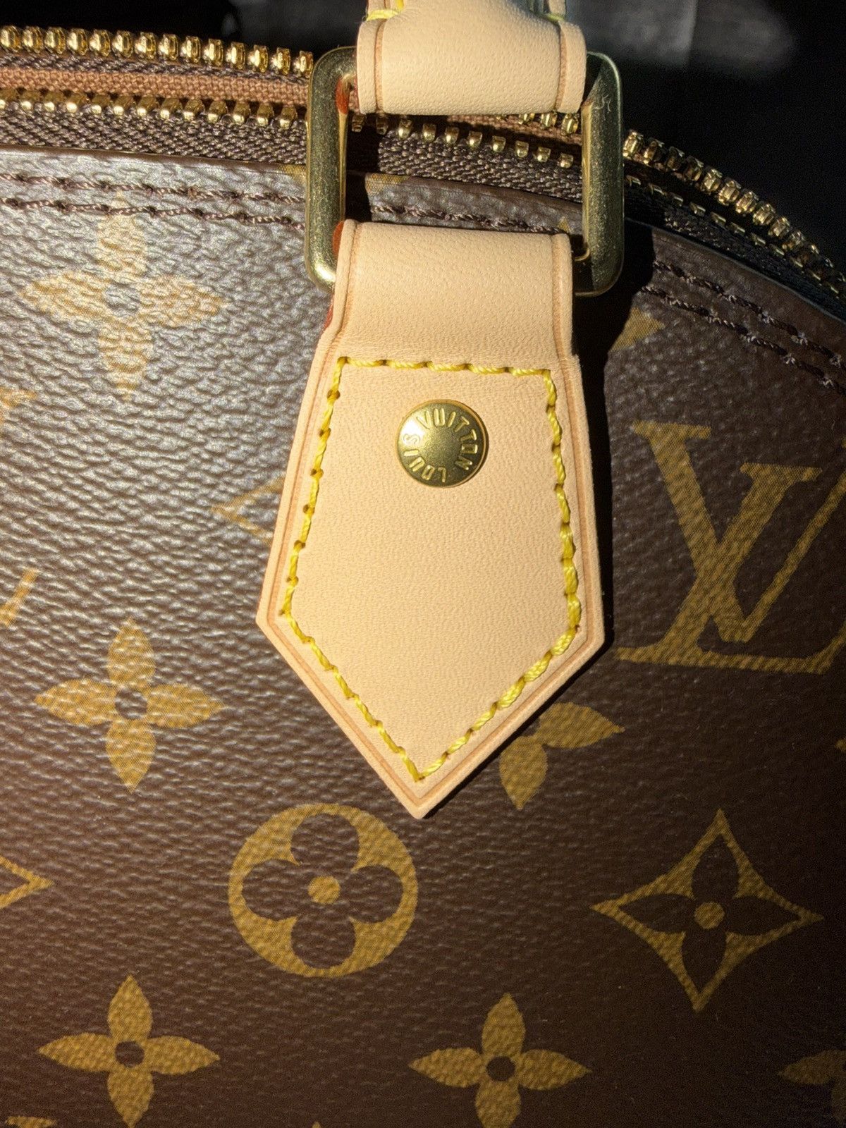 Louis Vuitton Louis Vuitton ALMA BB on SALE Size ONE SIZE - 8 Thumbnail