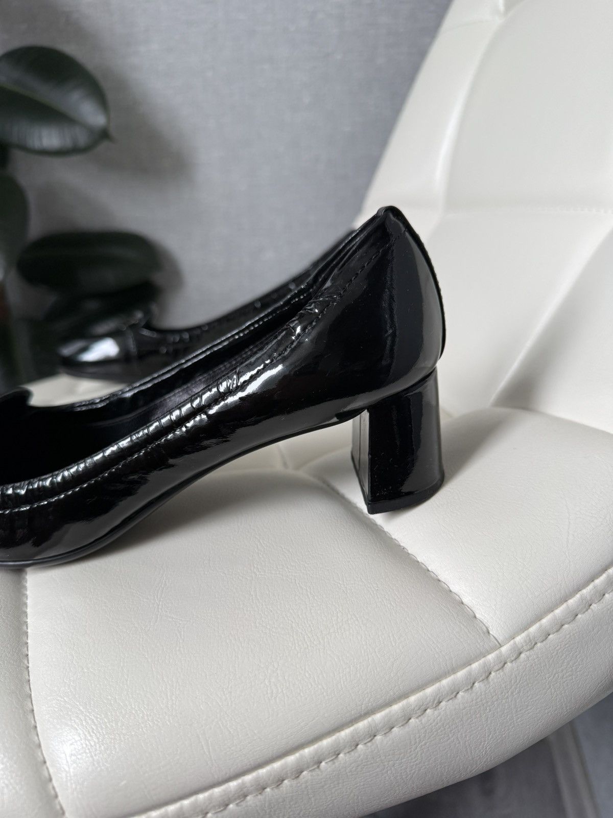 Prada Prada Linea Rossa Patent Leather Loafers Block Heel Shoes Size US 7 / IT 37 - 4 Thumbnail
