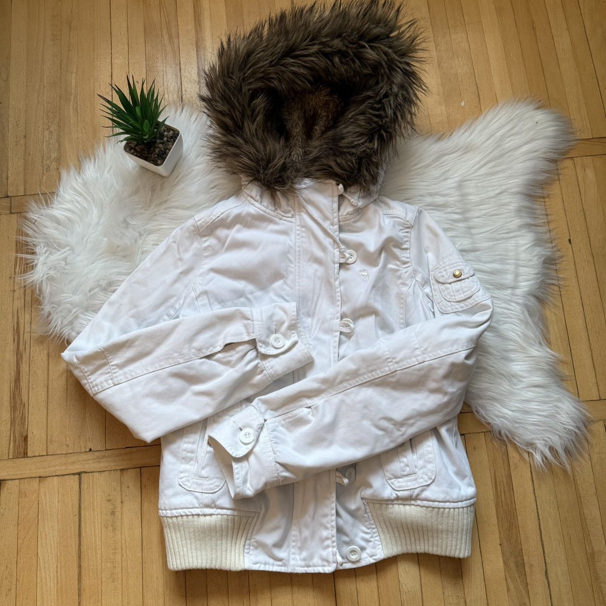 Abercrombie & Fitch 📌Crazy Abercrombie & Fitch Vintage Fur Bomber Jacket Size S / US 4 / IT 40 - 16 Thumbnail