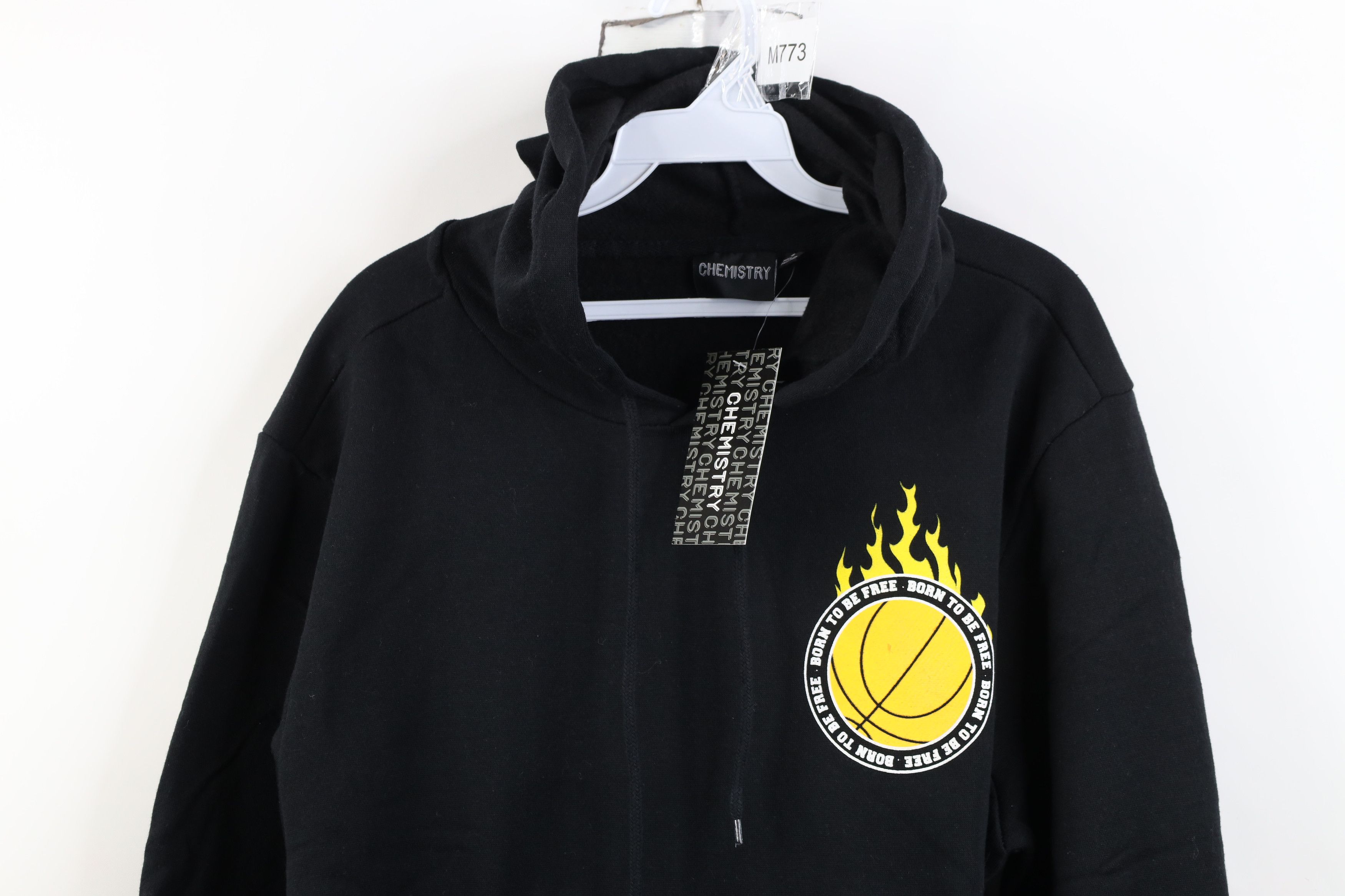 Vintage Deadstock Vintage Y2K Streetwear Basketball Skeleton Hoodie Size US S / EU 44-46 / 1 - 2 Thumbnail