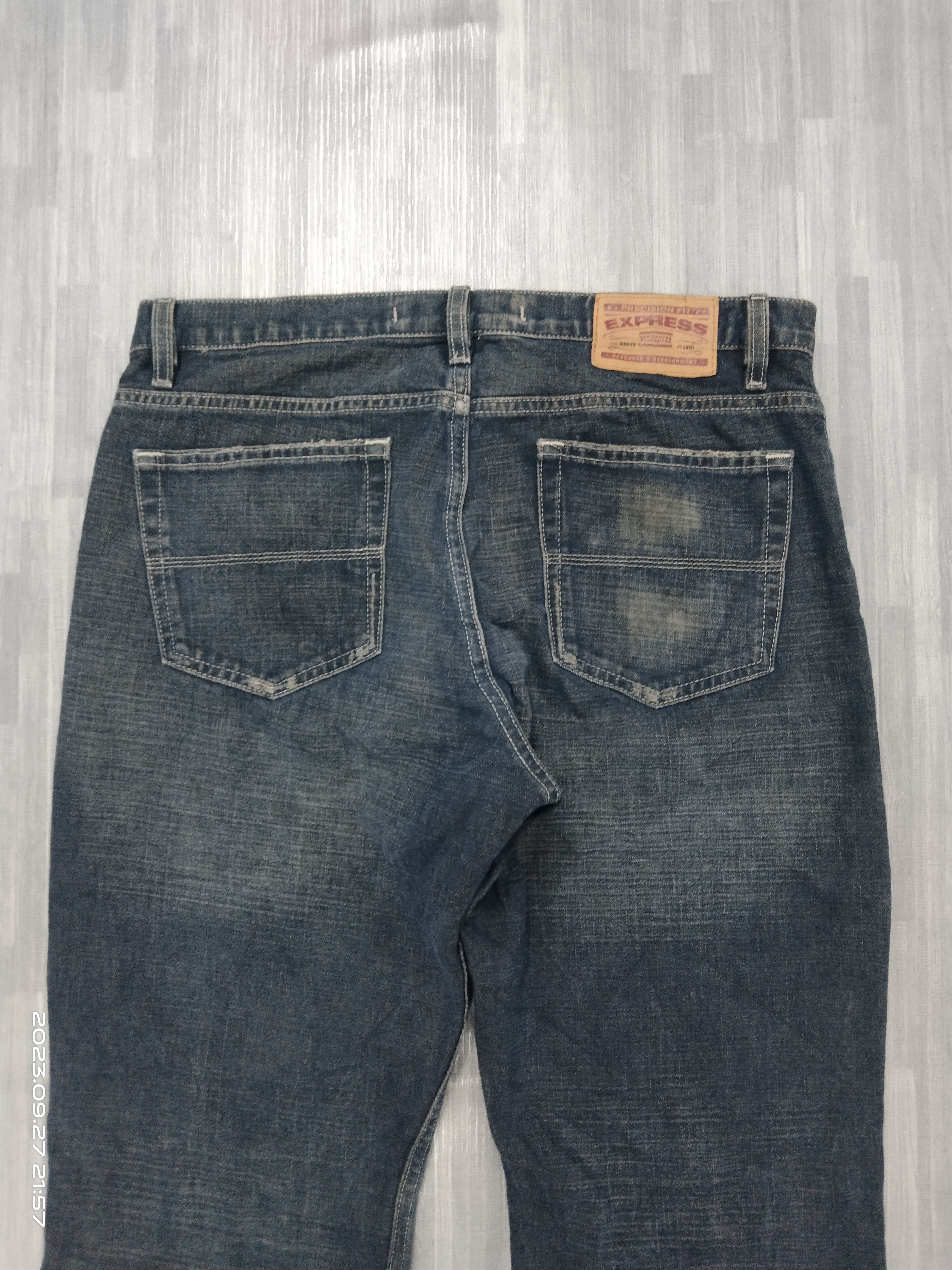 Japanese Brand FLARE SICK RIPED EXPRESS DENIM PANTS Size US 34 / EU 50 - 5 Thumbnail
