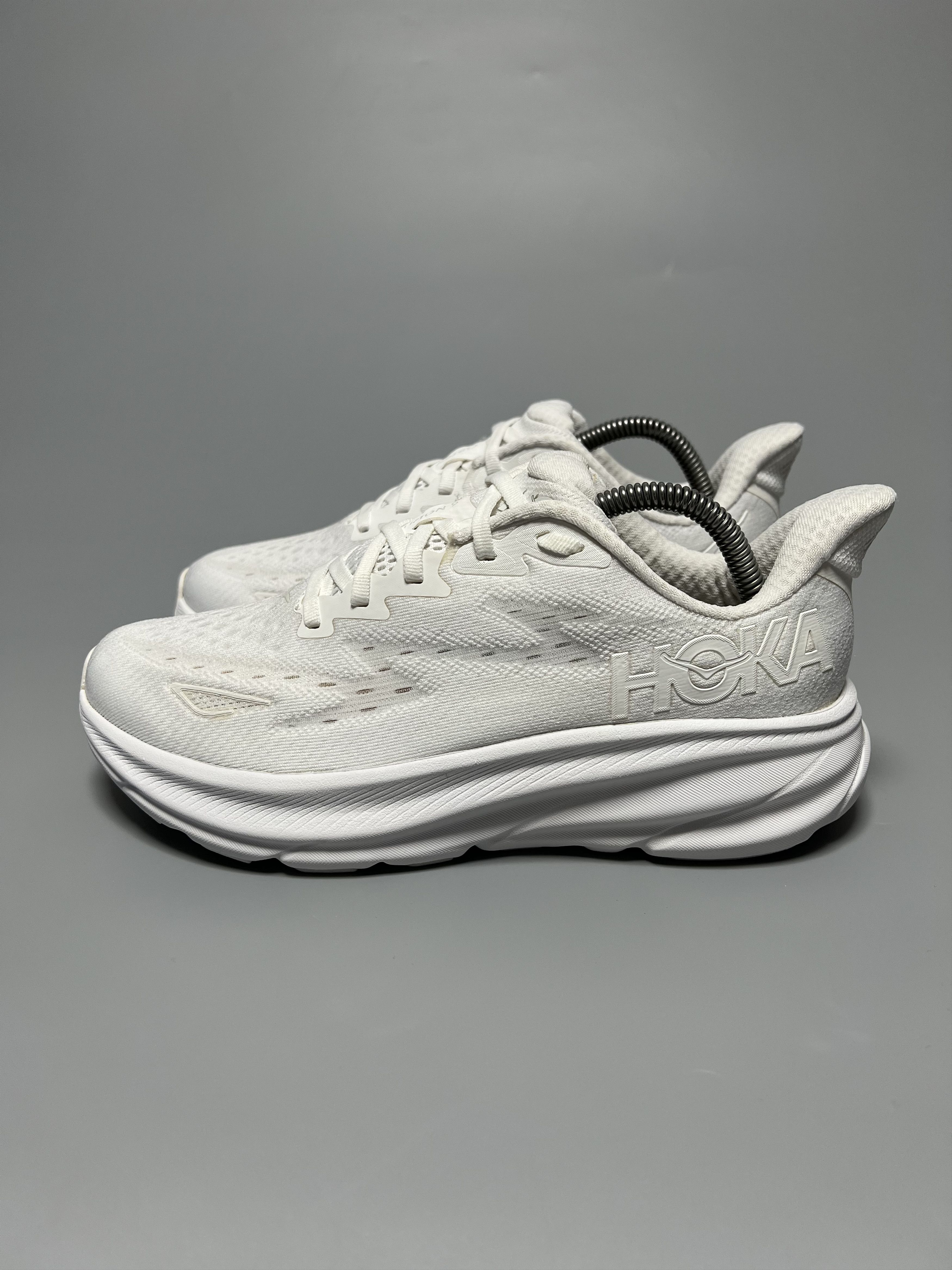 Hoka 7.5D Hoka One One Clifton 9 Wide Running Shoes Walking Gym Size US 7.5 / IT 37.5 - 2 Thumbnail
