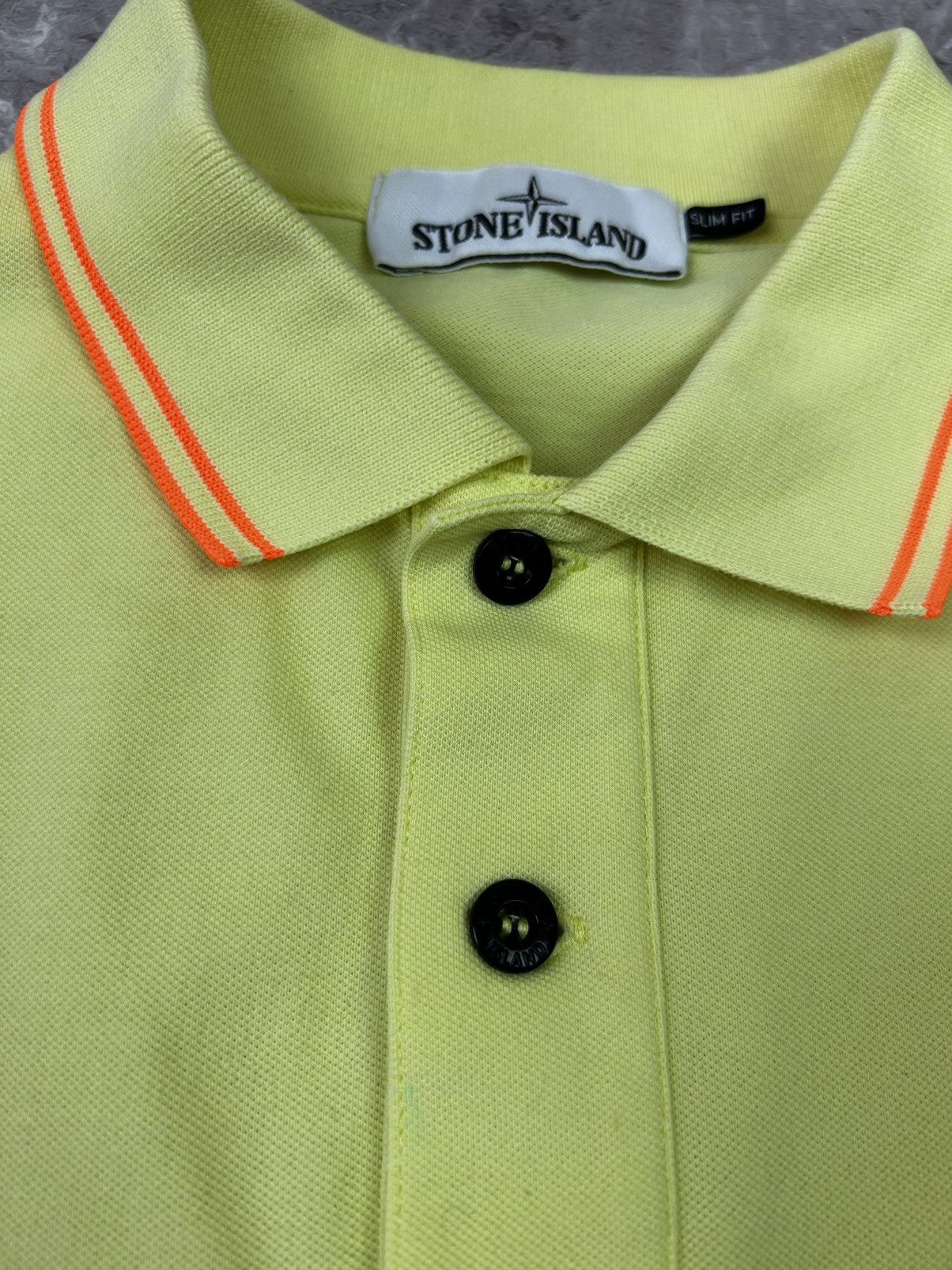 Stone Island Vintage Polo Stone Island Box Logo Tee Yellow T-shirt Size US M / EU 48-50 / 2 - 6 Thumbnail