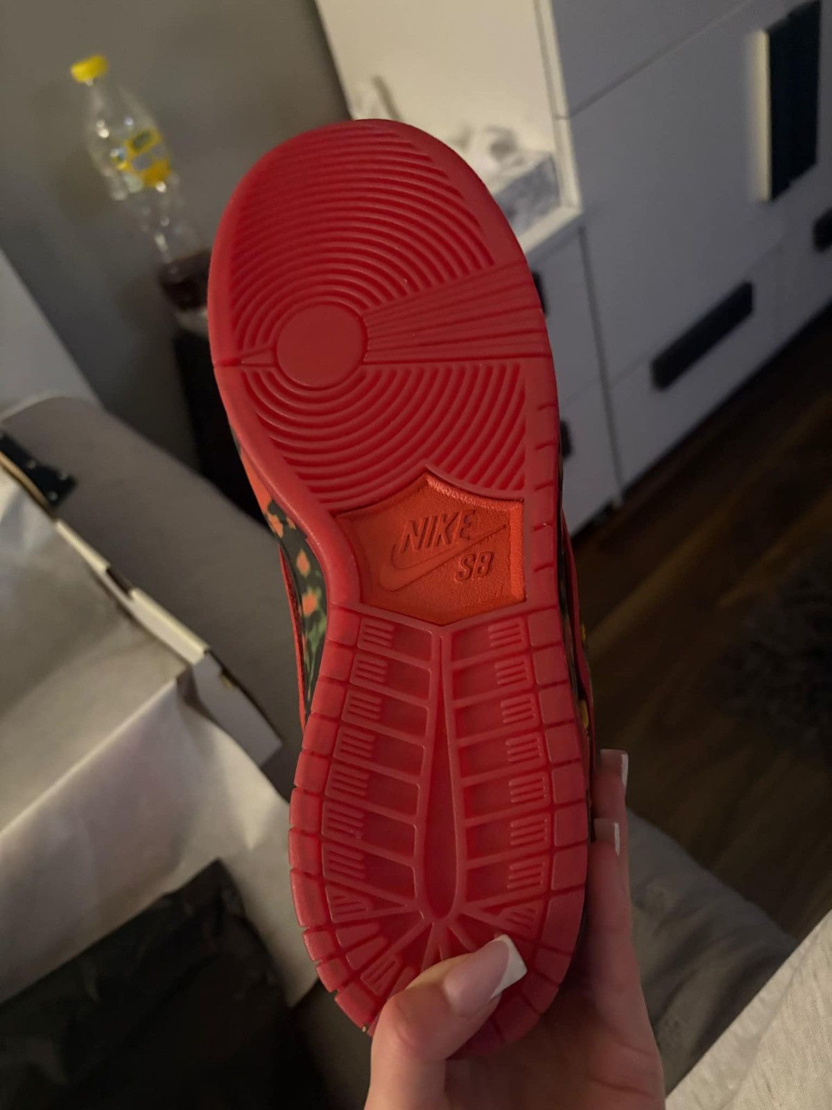 Other Nike SB Dunk Low Pro The Wizard of Oz Size US 10.5 / EU 43-44 - 2 Thumbnail