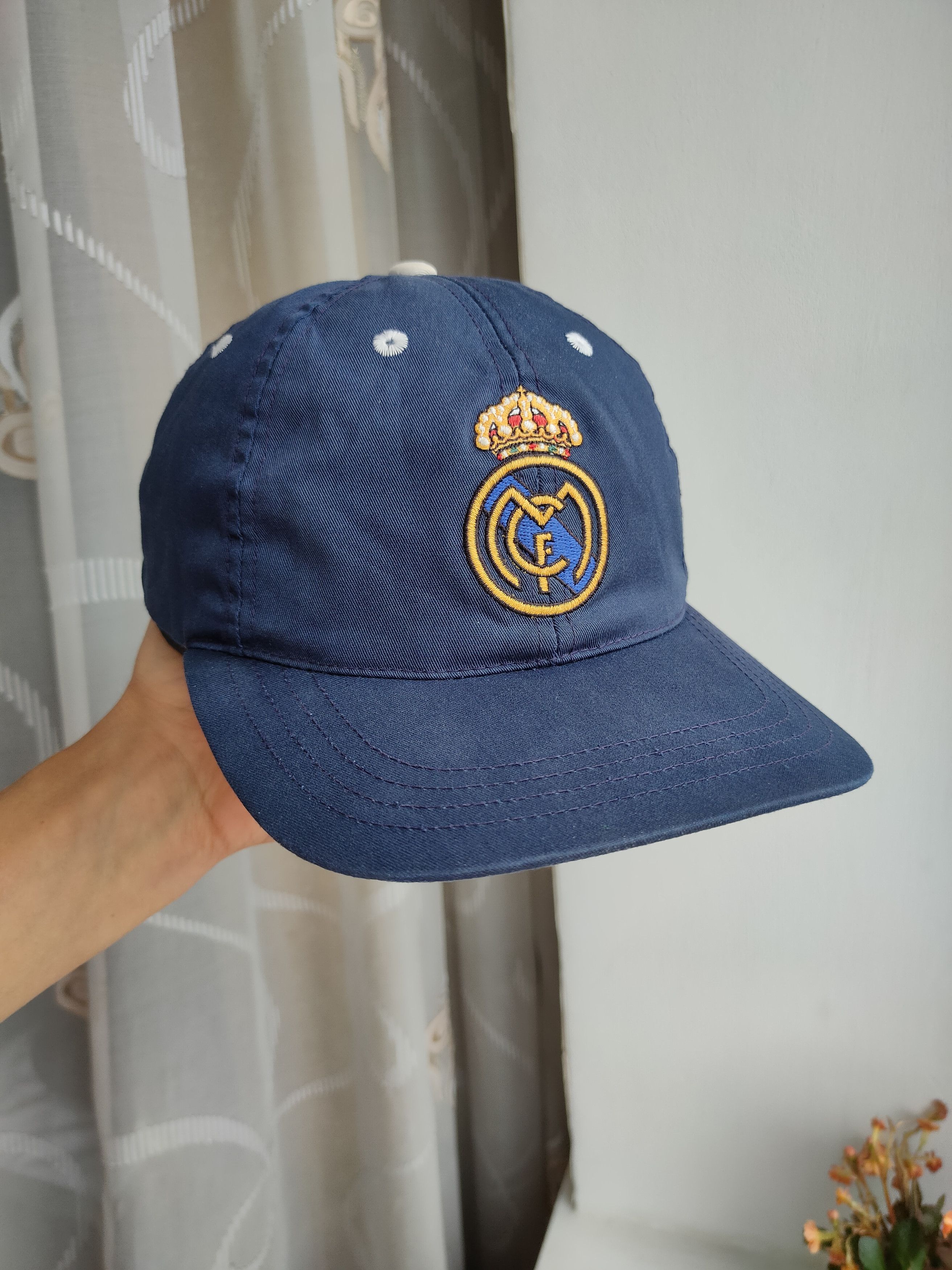 Adidas Adidas Real Madrid Vintage Cap Real Madrid Adidas Size ONE SIZE - 2 Thumbnail