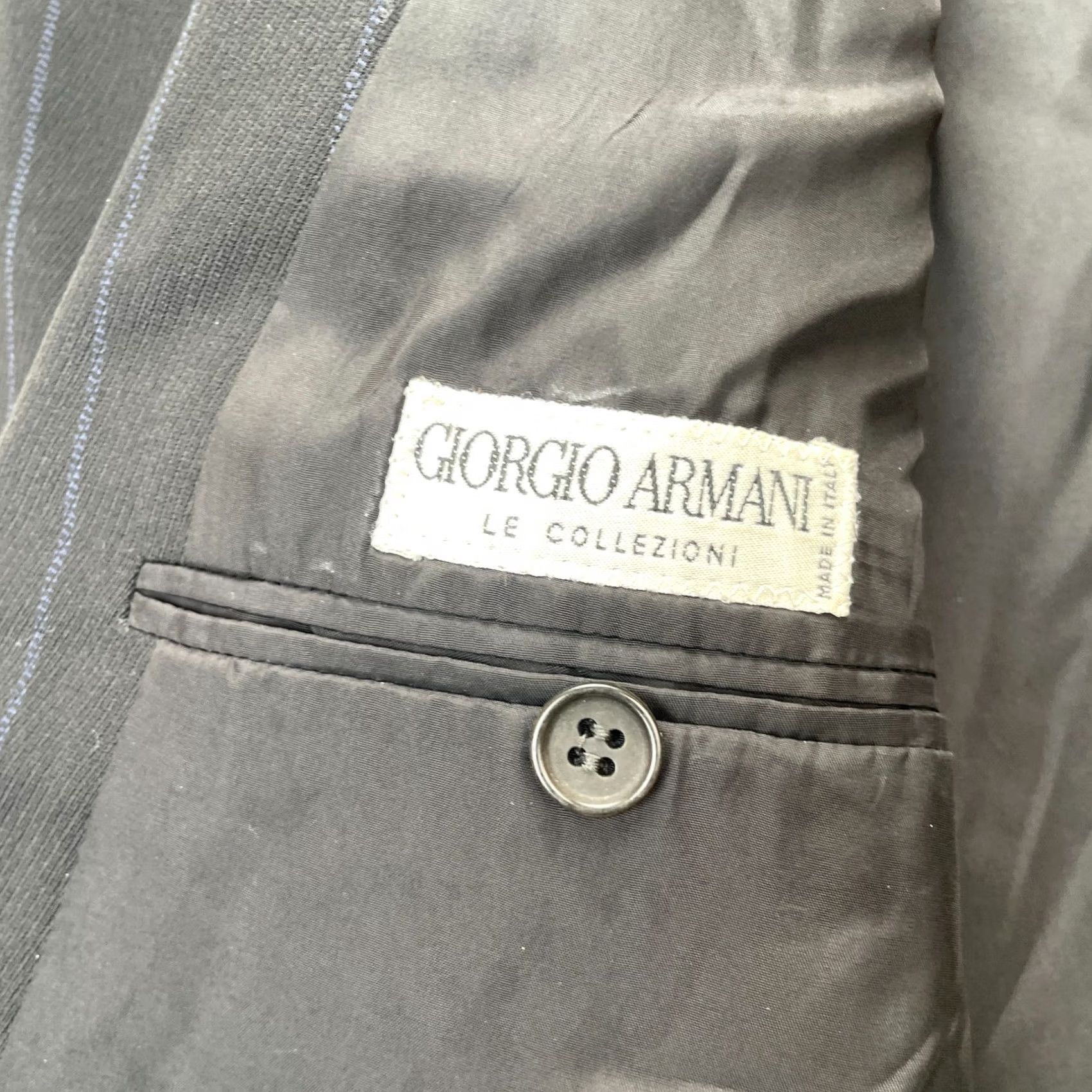 Saks Fifth Avenue New Title: Saks Fifth Avenue Vintage Giorgio Armani Jacket, Black Blazer, 46R, Pinstripe Size 46R - 5 Thumbnail