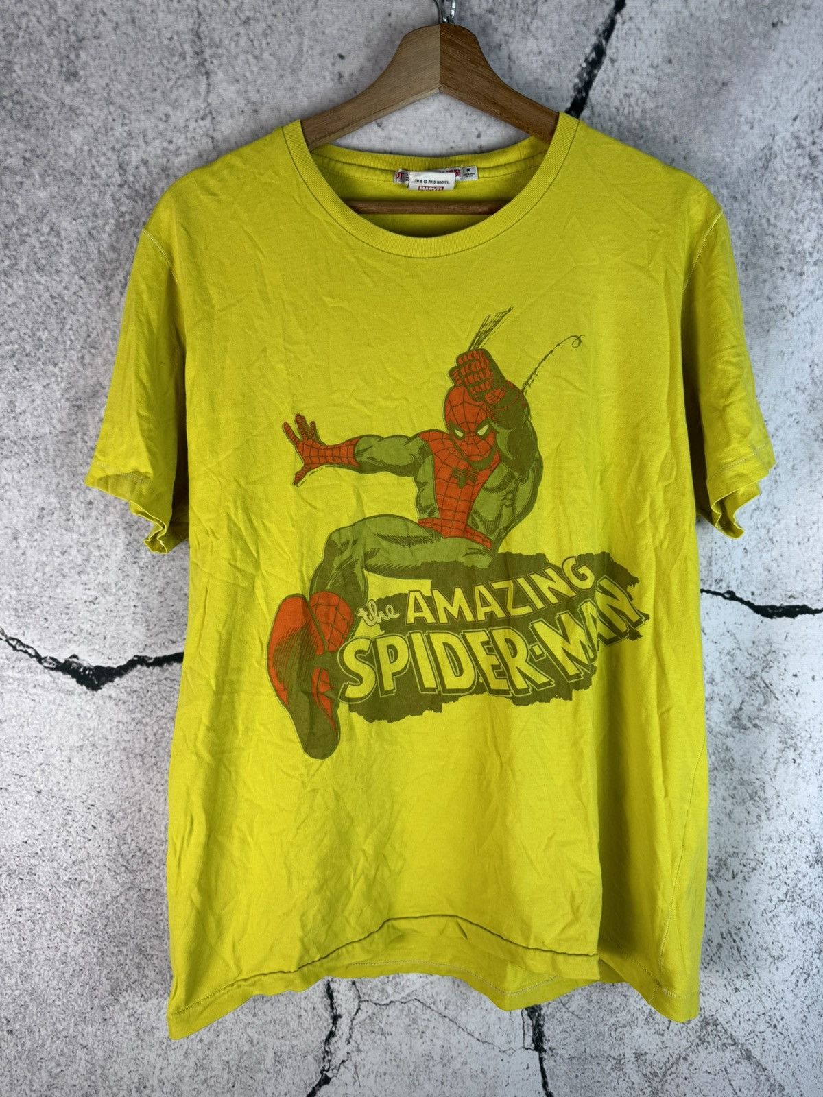 Uniqlo Vintage The Amazing Spider-Man Uniqlo Marvel T-Shirt Tee Size US M / EU 48-50 / 2 - 1 Thumbnail