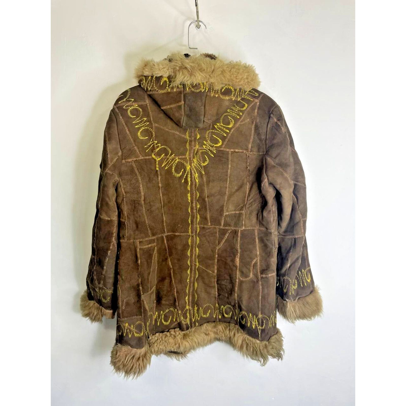 Japanese Brand × Vintage Vintage Shearling Coat Brown Suede Embroidered Jacket Size M Size M / US 6-8 / IT 42-44 - 10 Thumbnail