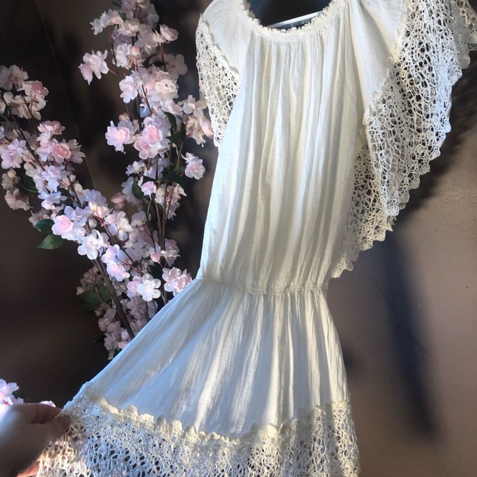 NBDN Nobrandedon Dress White linens stretch with knitted embroidery. Size S / US 4 / IT 40 - 1 Thumbnail